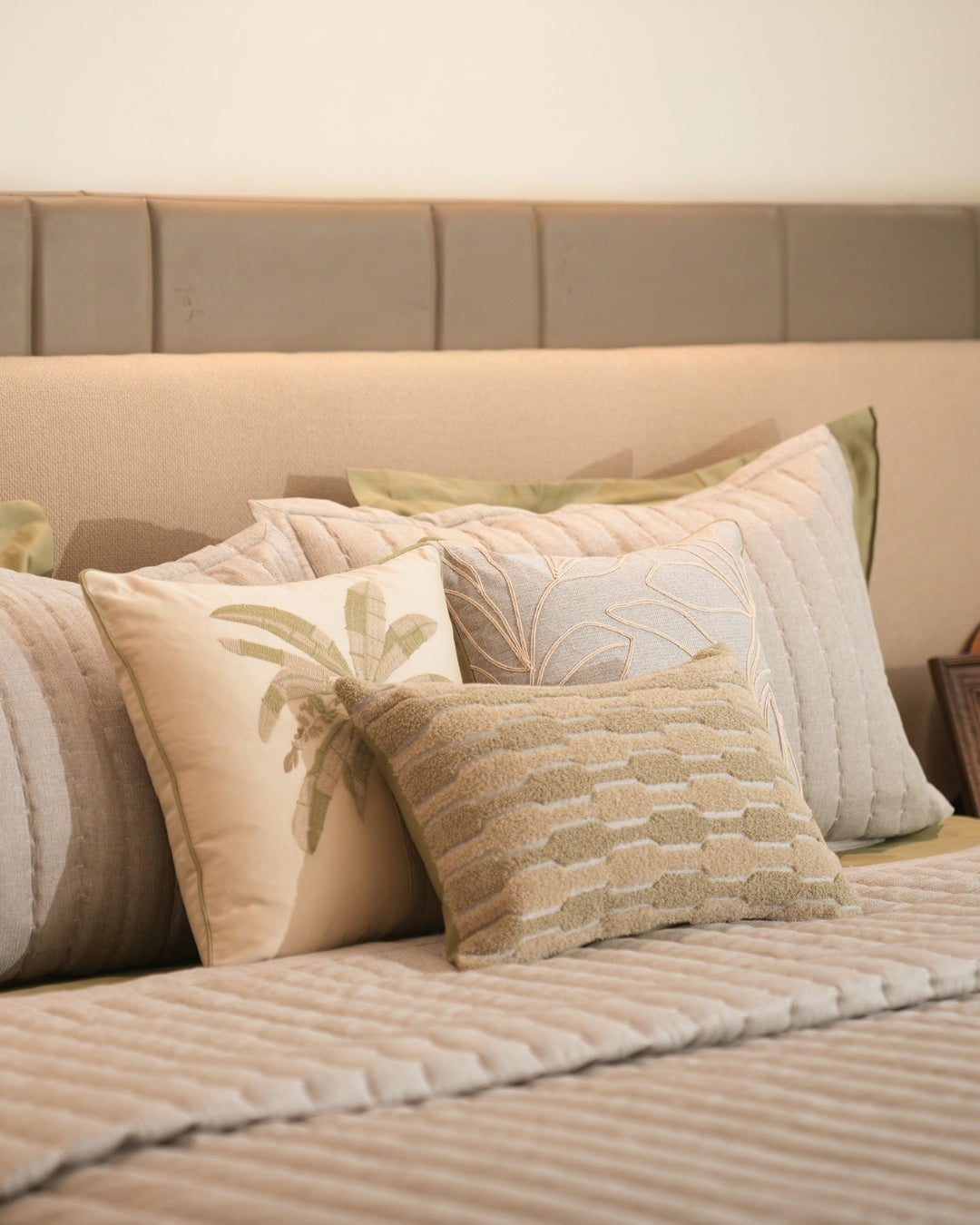 Lumina Grey Quilted Bedspread Set