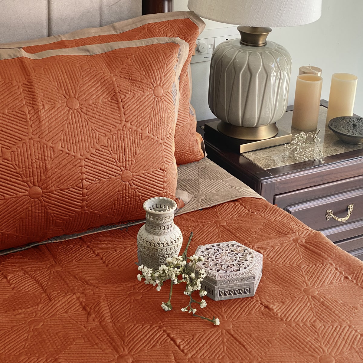 Marble Rust and Hazel Beige Reversible Bedspread