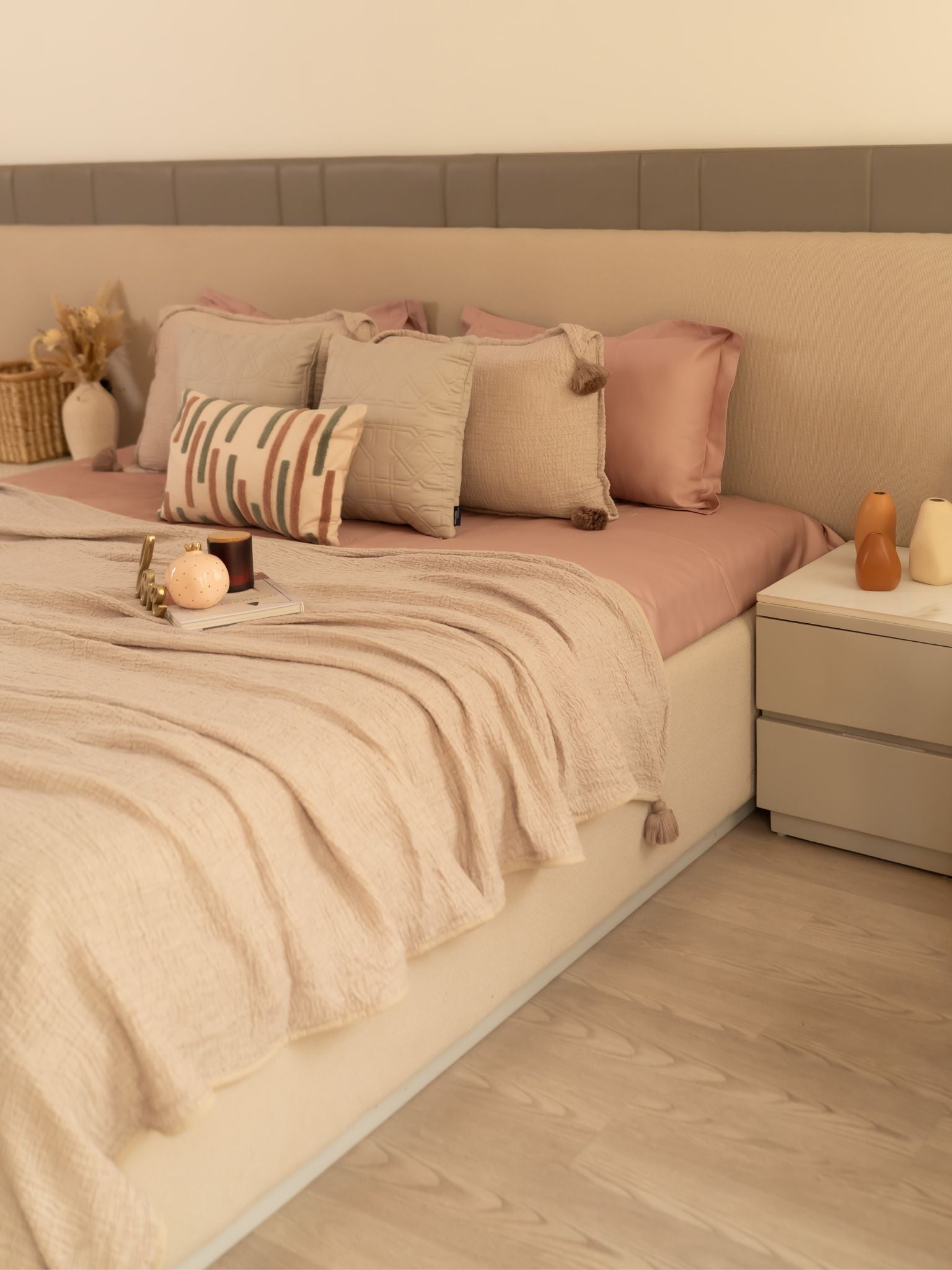 Greige Meraki Cotton Woven Bedding Gift Set (10 PC Set)