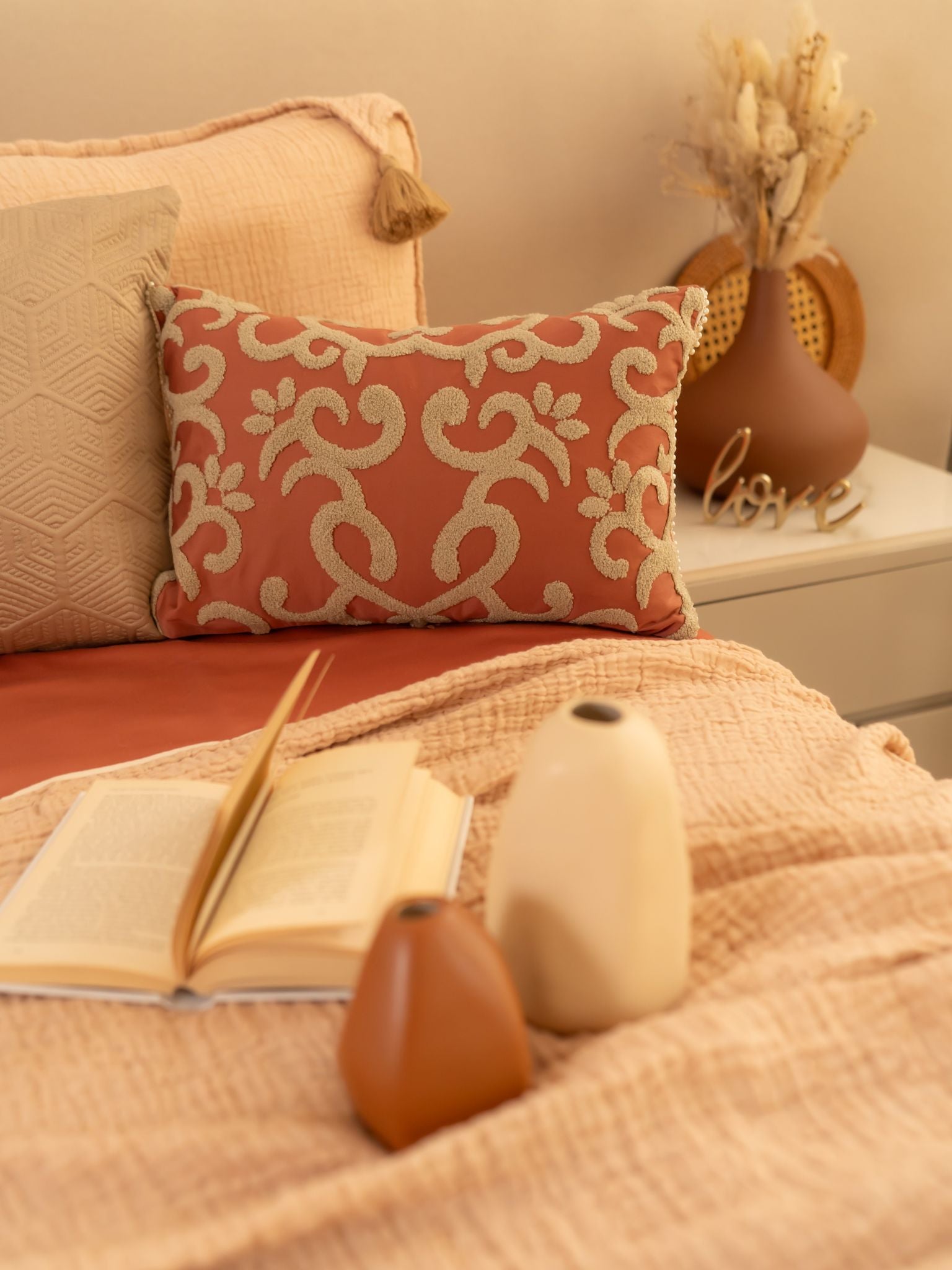 Peach Meraki Cotton Woven Bedding Gift Set (10 PC Set)