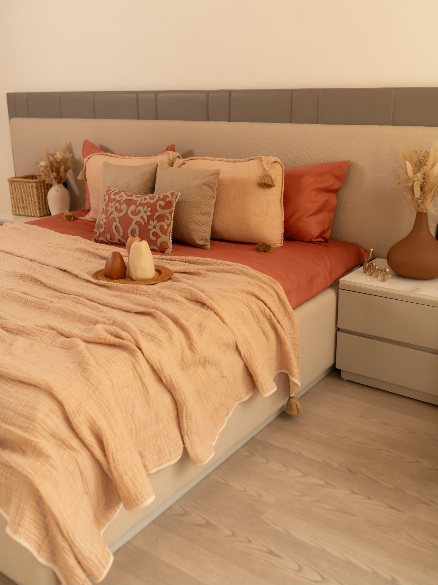 Peach Meraki Cotton Woven Bedding Gift Set (10 PC Set)