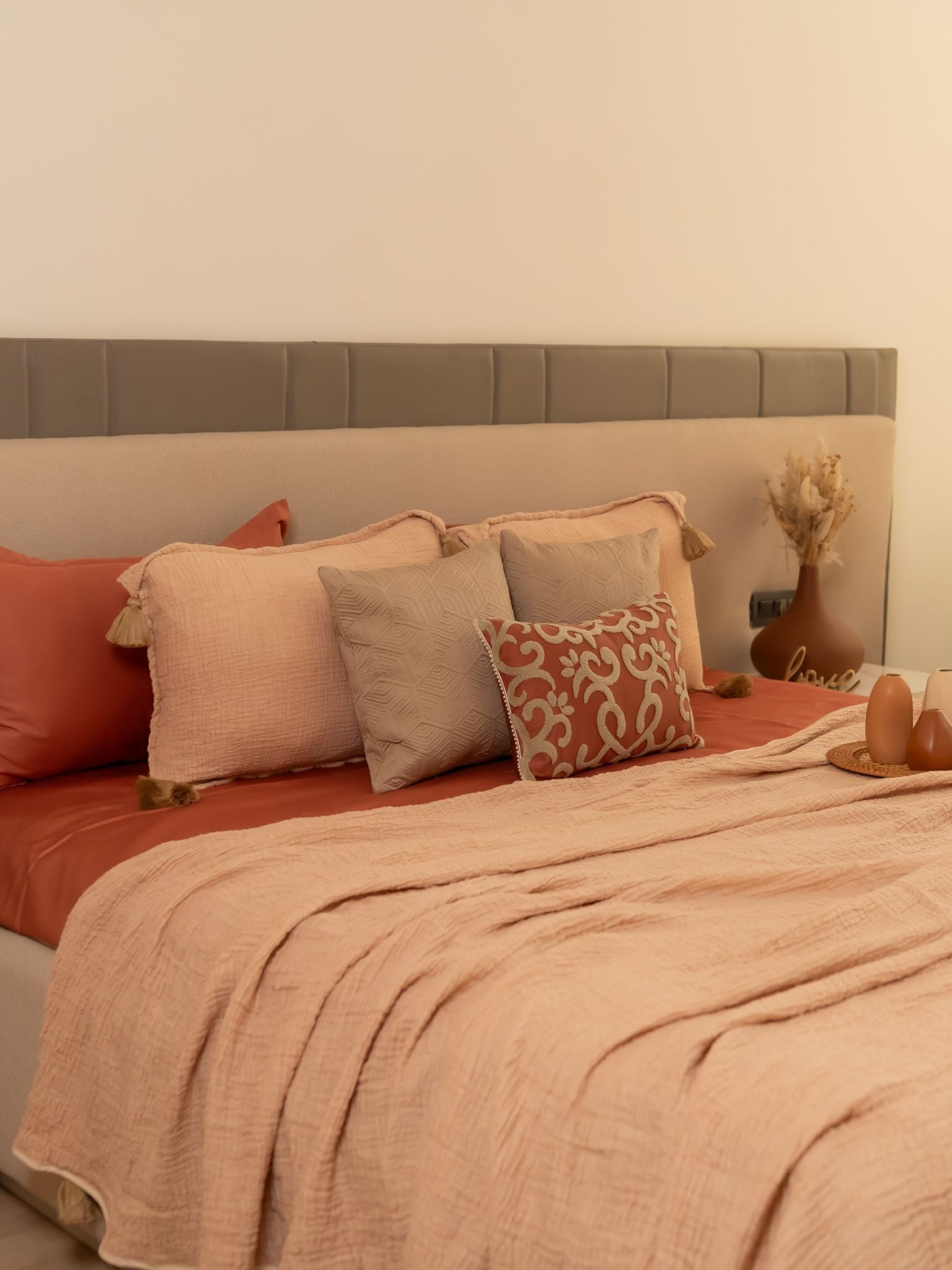 Peach Meraki Cotton Woven Bedding Gift Set (10 PC Set)