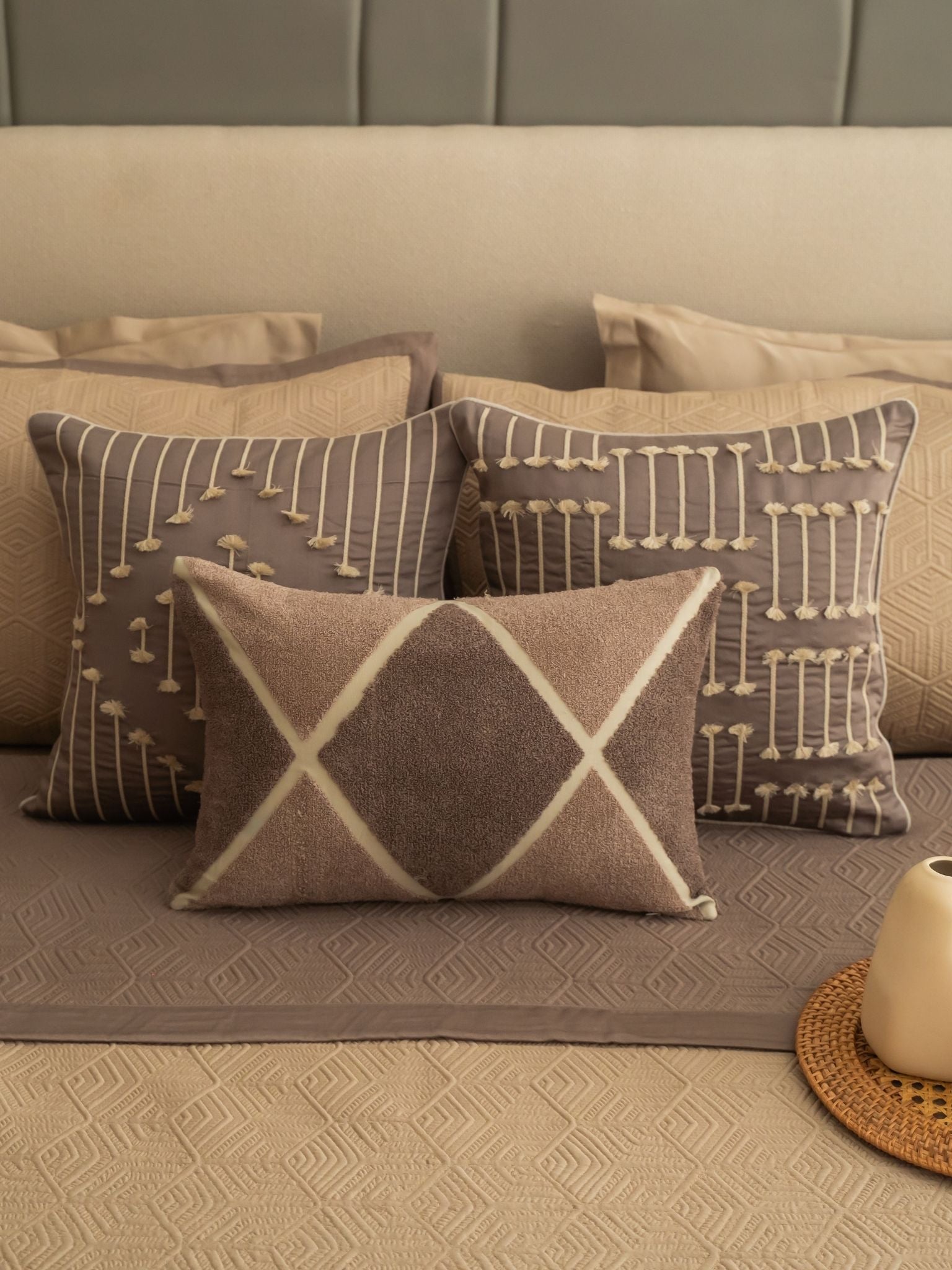 Kilim Cotton Embroidered Beige Cushion Cover 12" X 18"