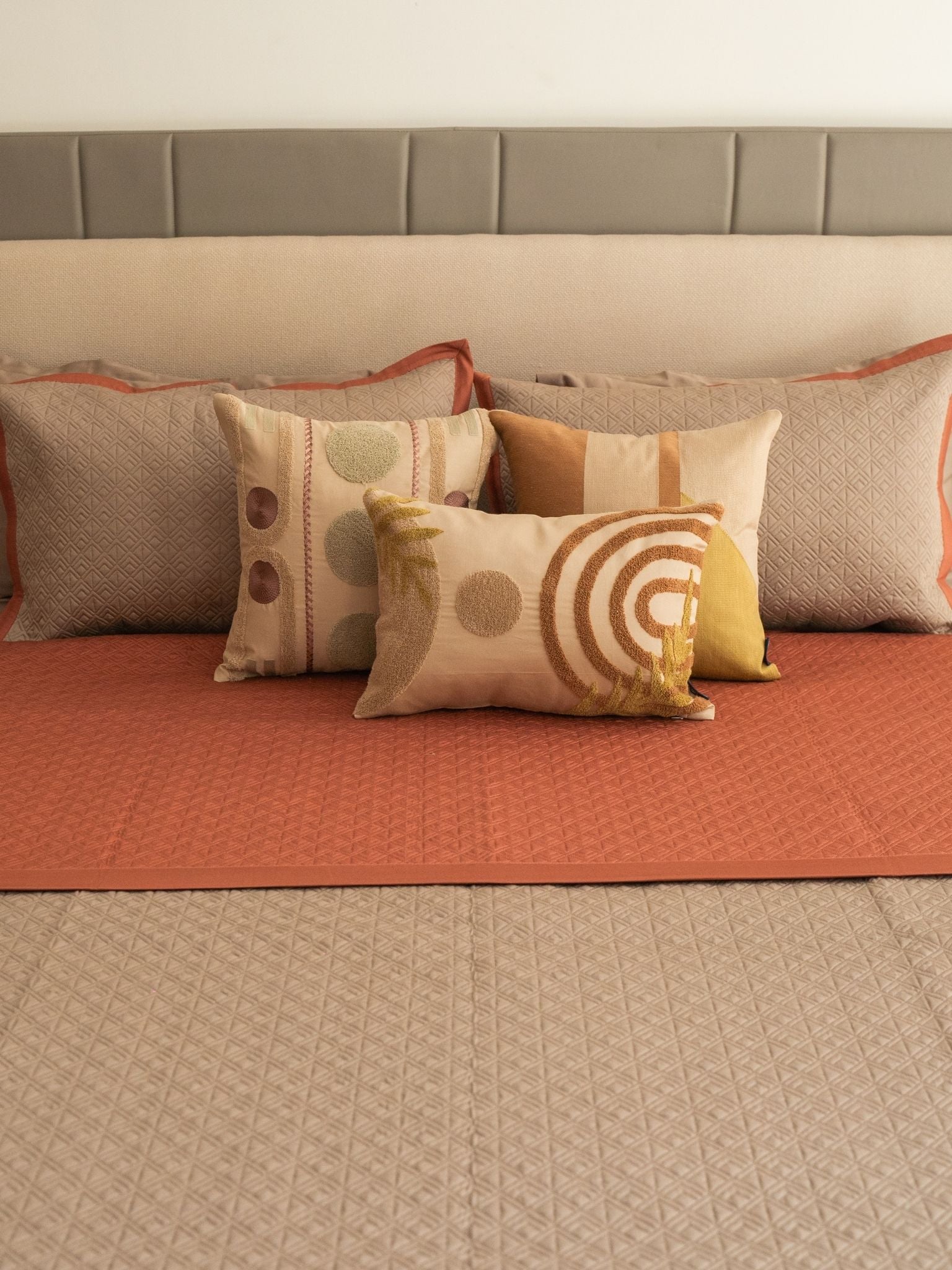 Nadire Mocha and Terracotta 300TC Cotton Bedding Set (10 PC Set)