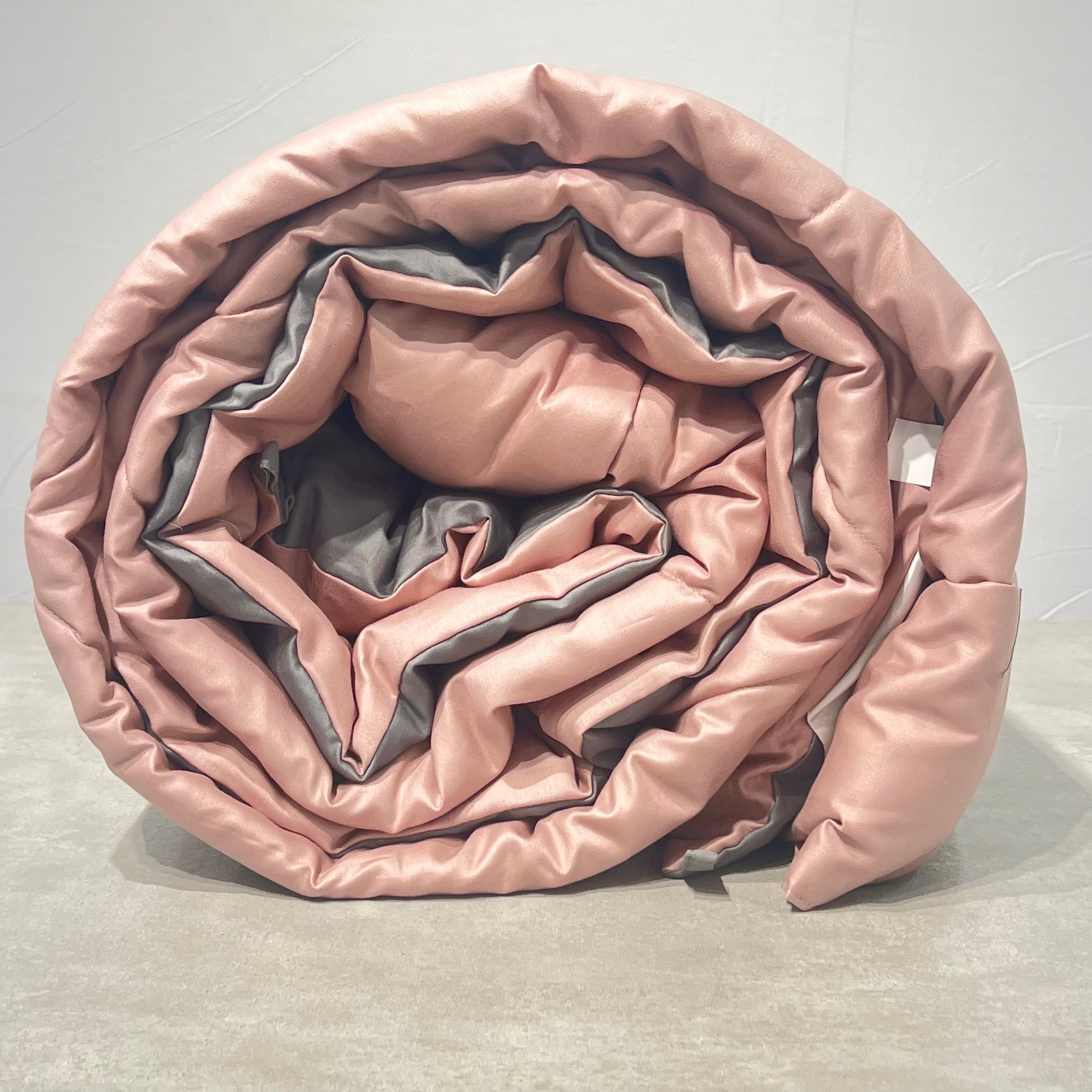 Old Rose and Dark Grey 1000TC Cotton Rich Reversible Downfill Quilt