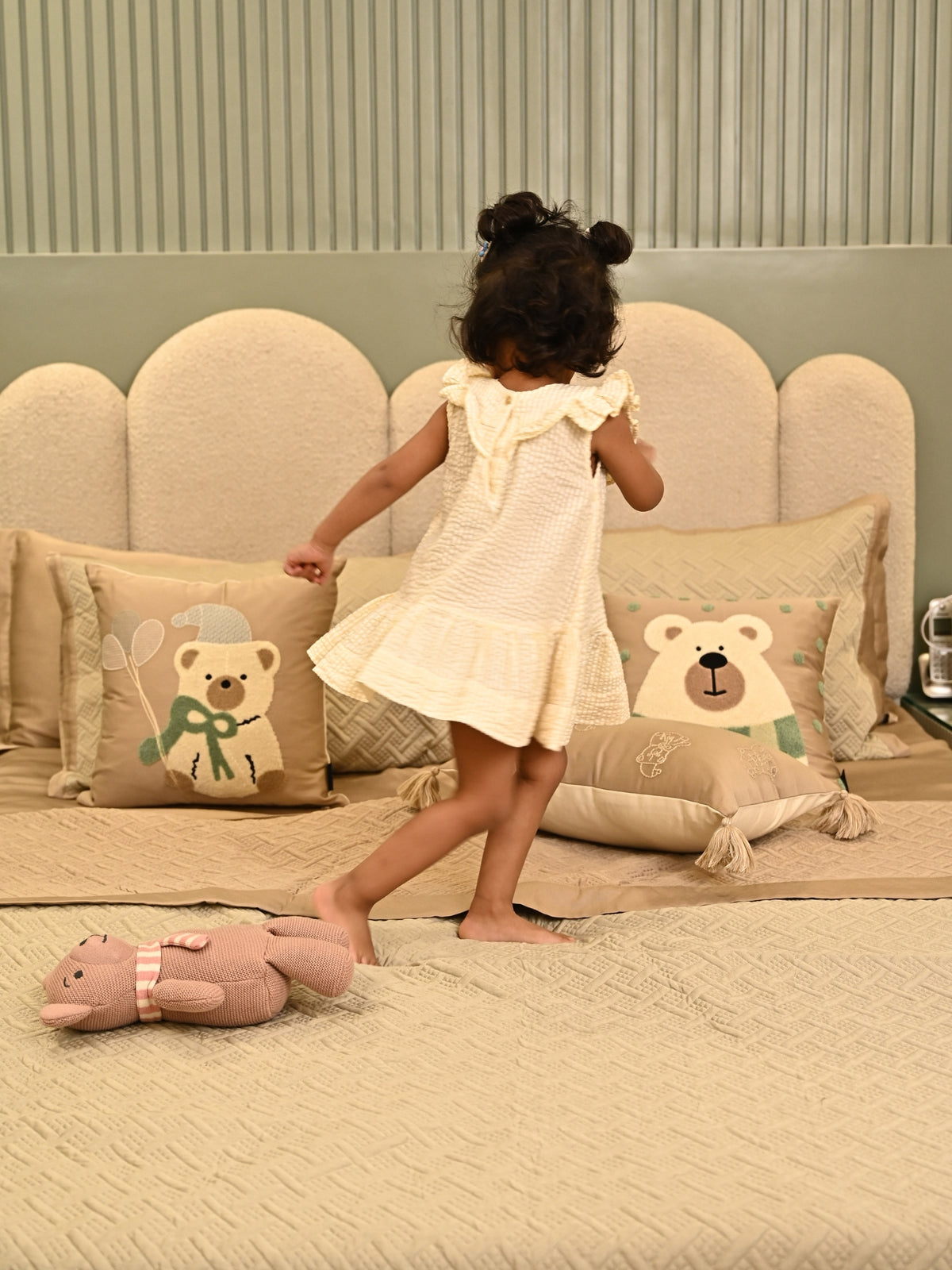 Teddy Club Sand and Beige Kids Bedding Set (10 PC Set)