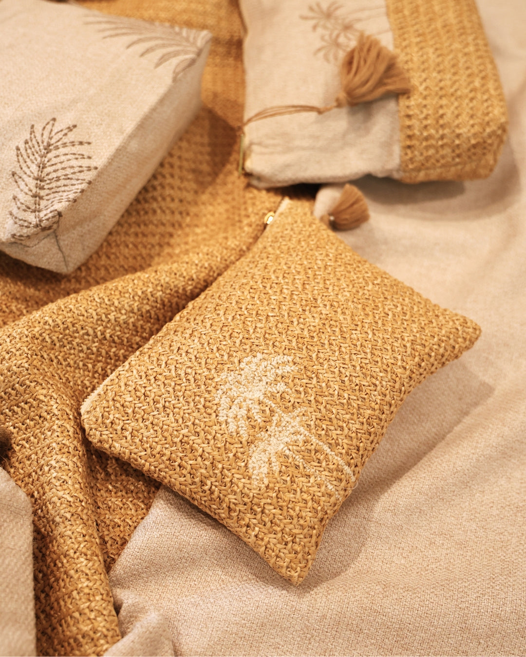 Palmera Beige Raffia Medium Size Embroidered Pouch / Cosmetic / Make Up Case Multifunction Storage