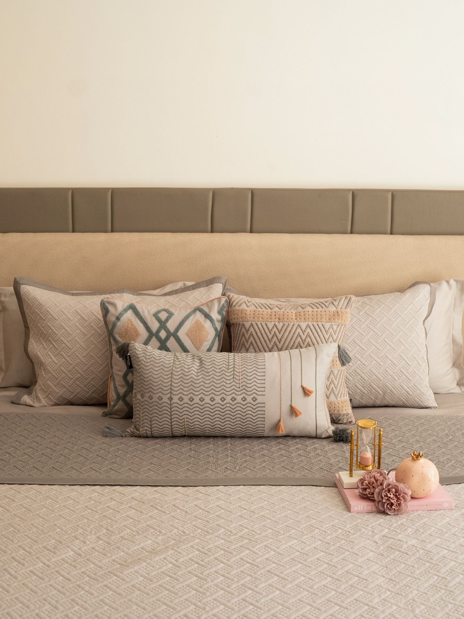 Poppy Pearl Grey and Slate 300TC Cotton Bedding Set (10 PC Set)