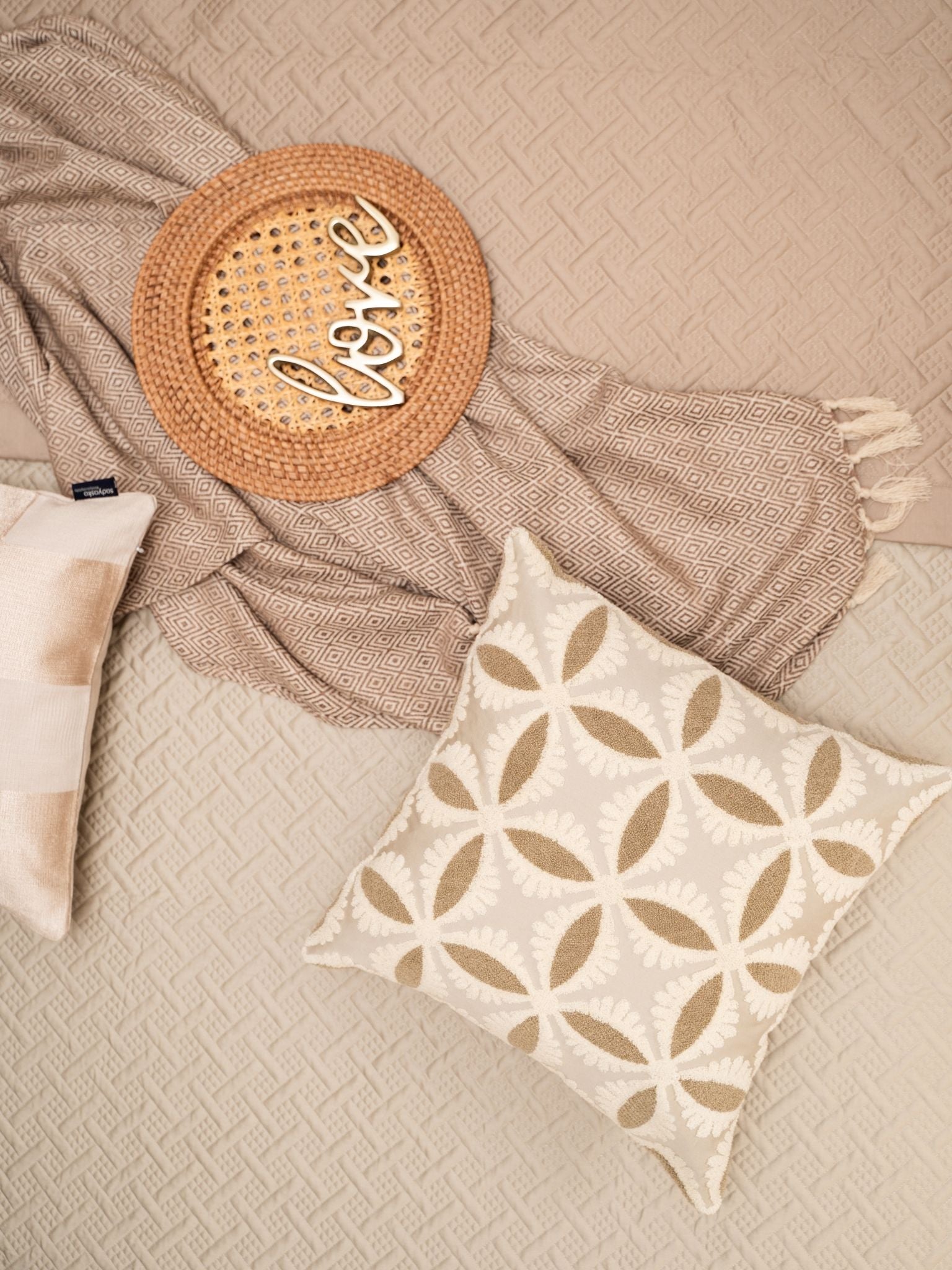 Poppy Sand and Beige 300TC Cotton Bedding Set (10 PC Set)
