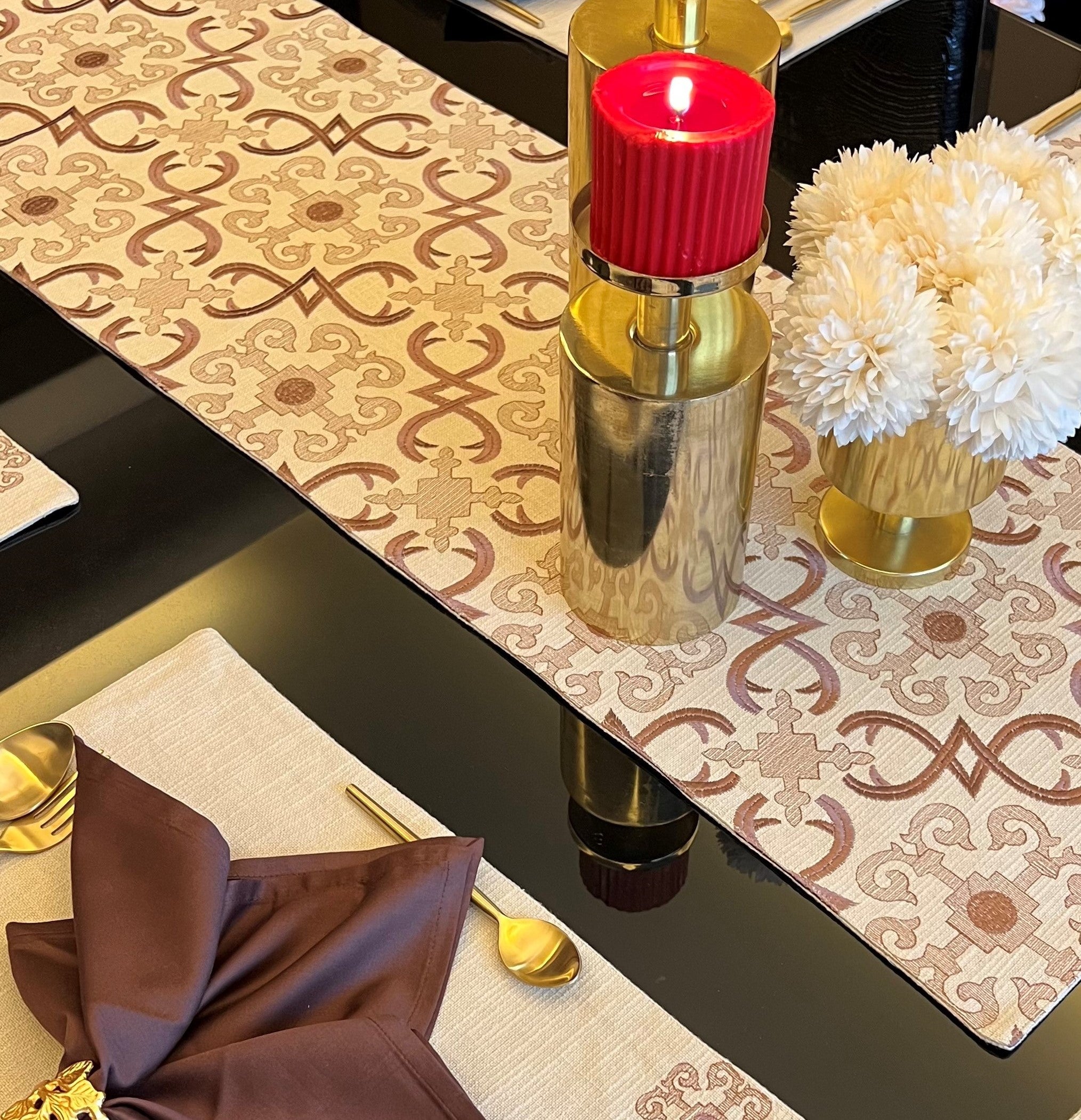 Geo Beige Table Runner