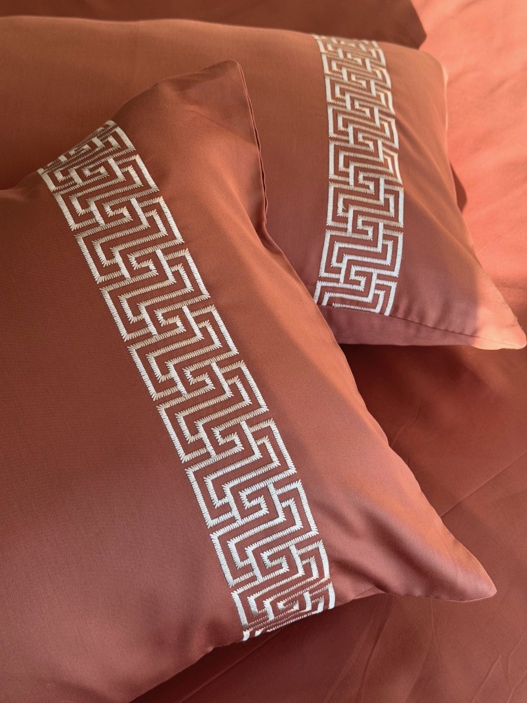 1000TC Cotton Rich Ariana Terracotta Syona Bedsheet Set