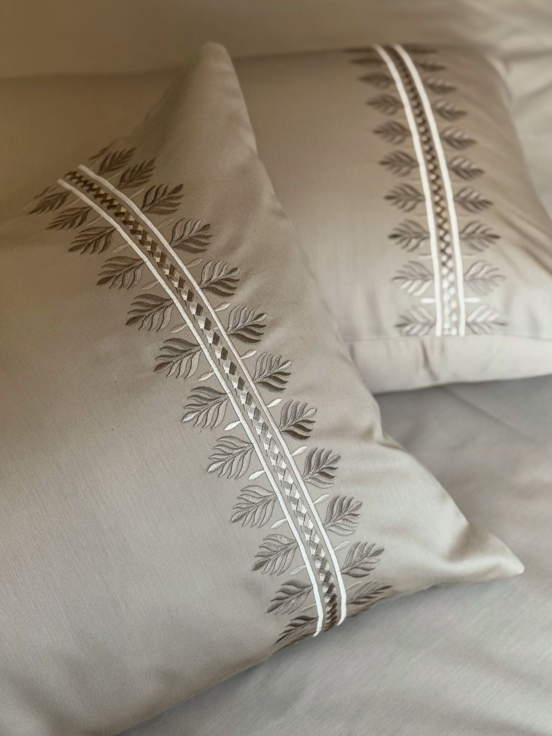 1000TC Cotton Rich Chloe Sand Syona Bedsheet Set