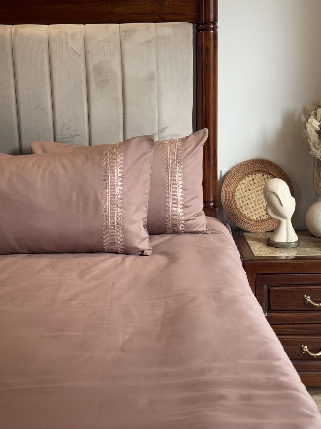 1000TC Cotton Rich Mia Brandy Rose Syona Bedsheet Set