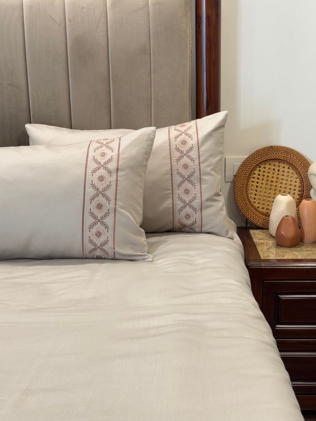 1000TC Cotton Rich Sophie Beige Syona Bedsheet Set