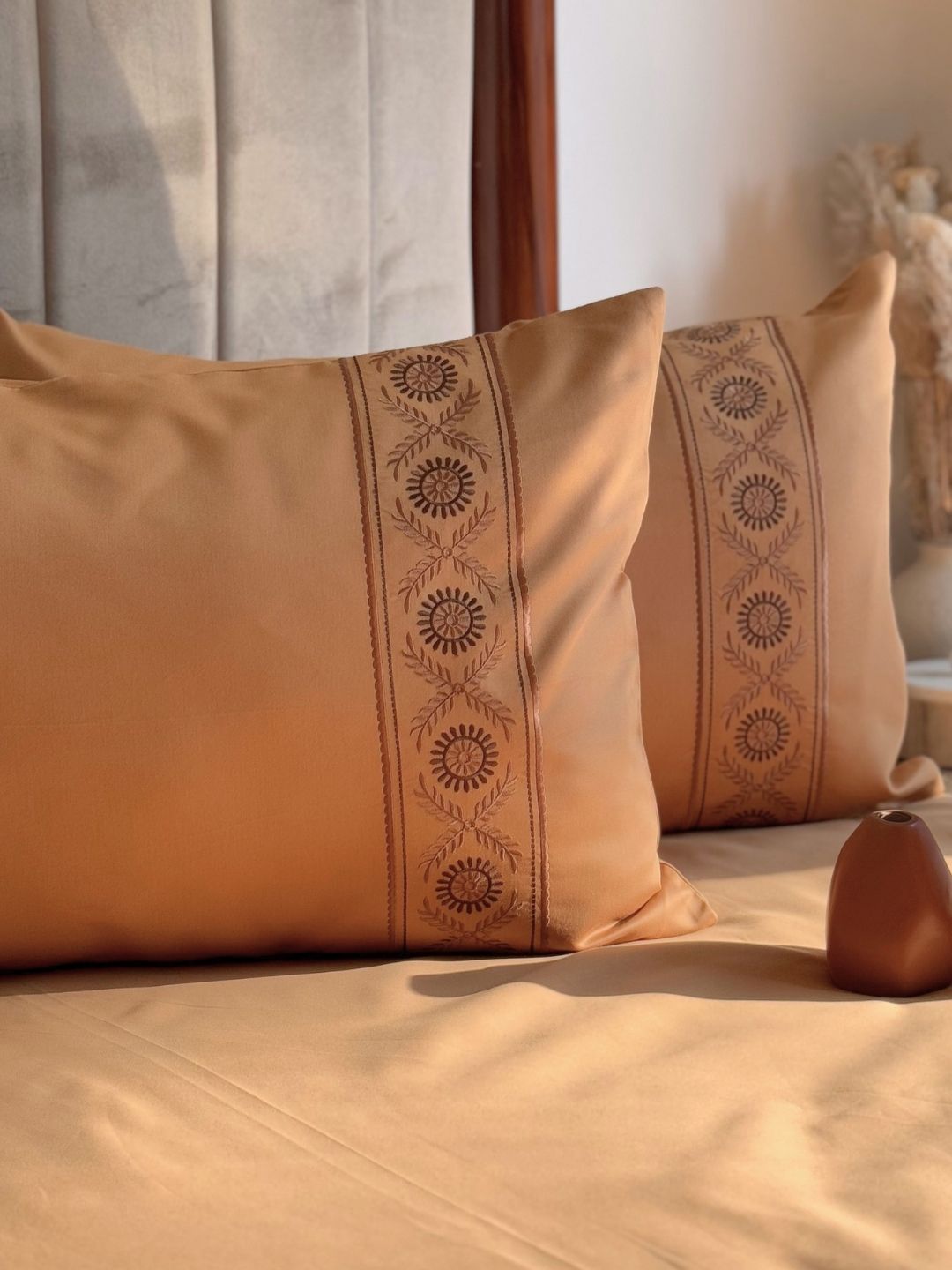 1000TC Cotton Rich Sophie Honey Mustard Syona Bedsheet Set