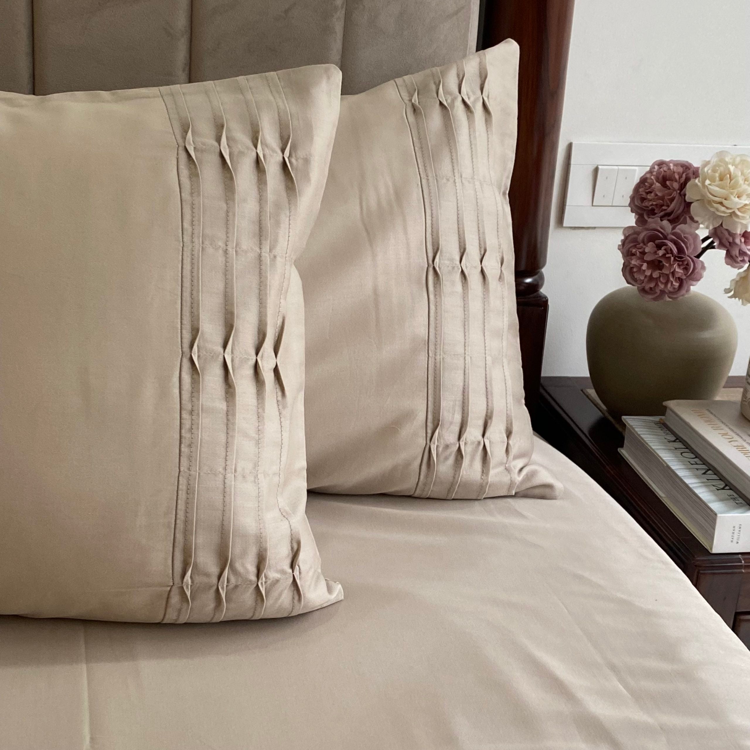 Beige Tetra Pleat Bedsheet