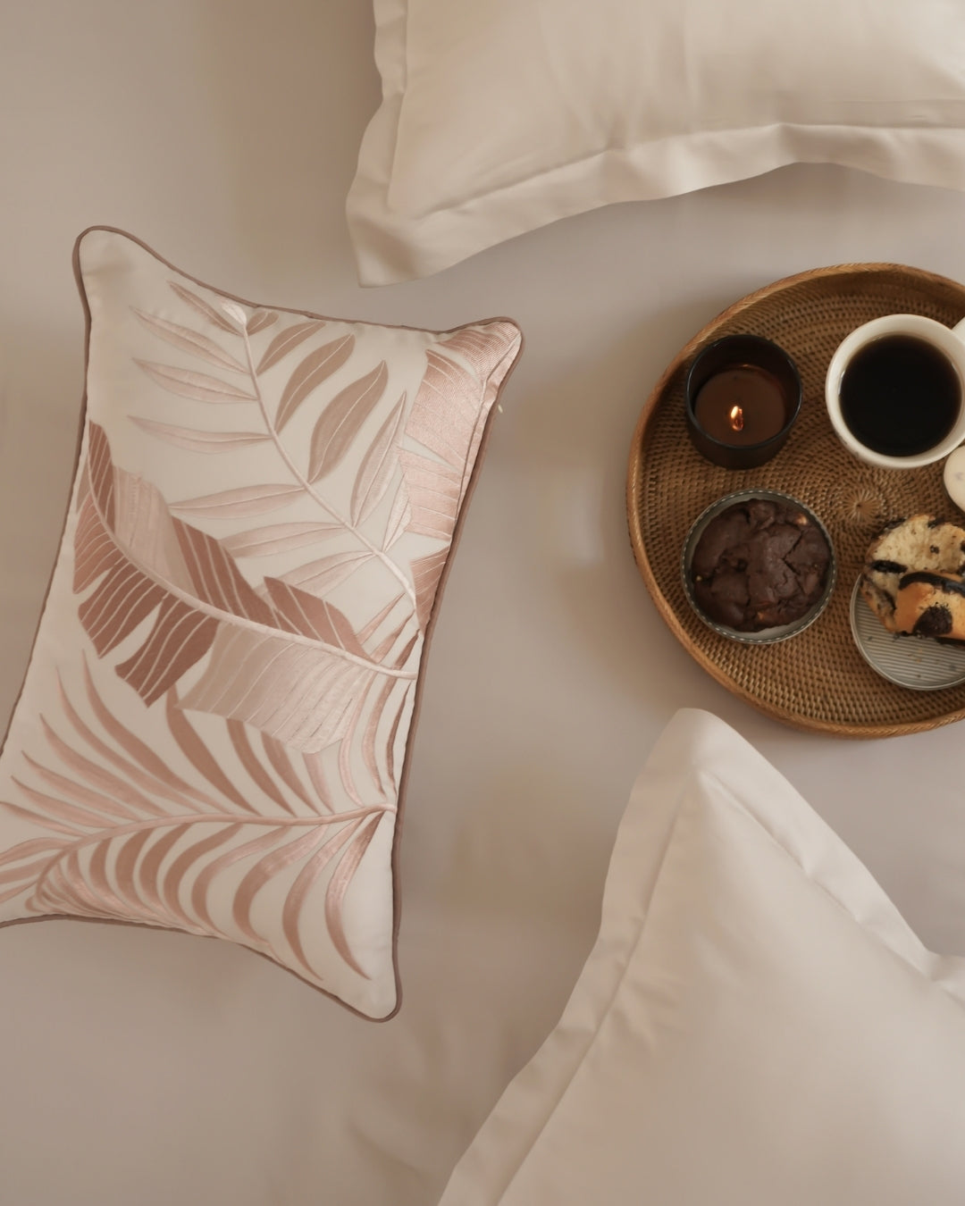 Palmea Ivory 1000TC Cotton Rich Lorenza Bedsheet Set in Gift Box (5 PC Set)