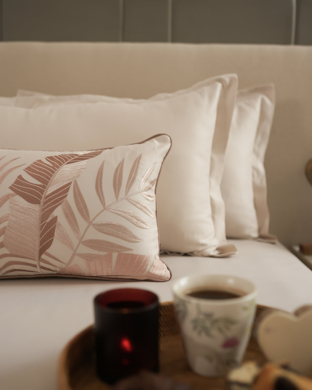 Palmea Ivory 1000TC Cotton Rich Lorenza Bedsheet Set in Gift Box (5 PC Set)