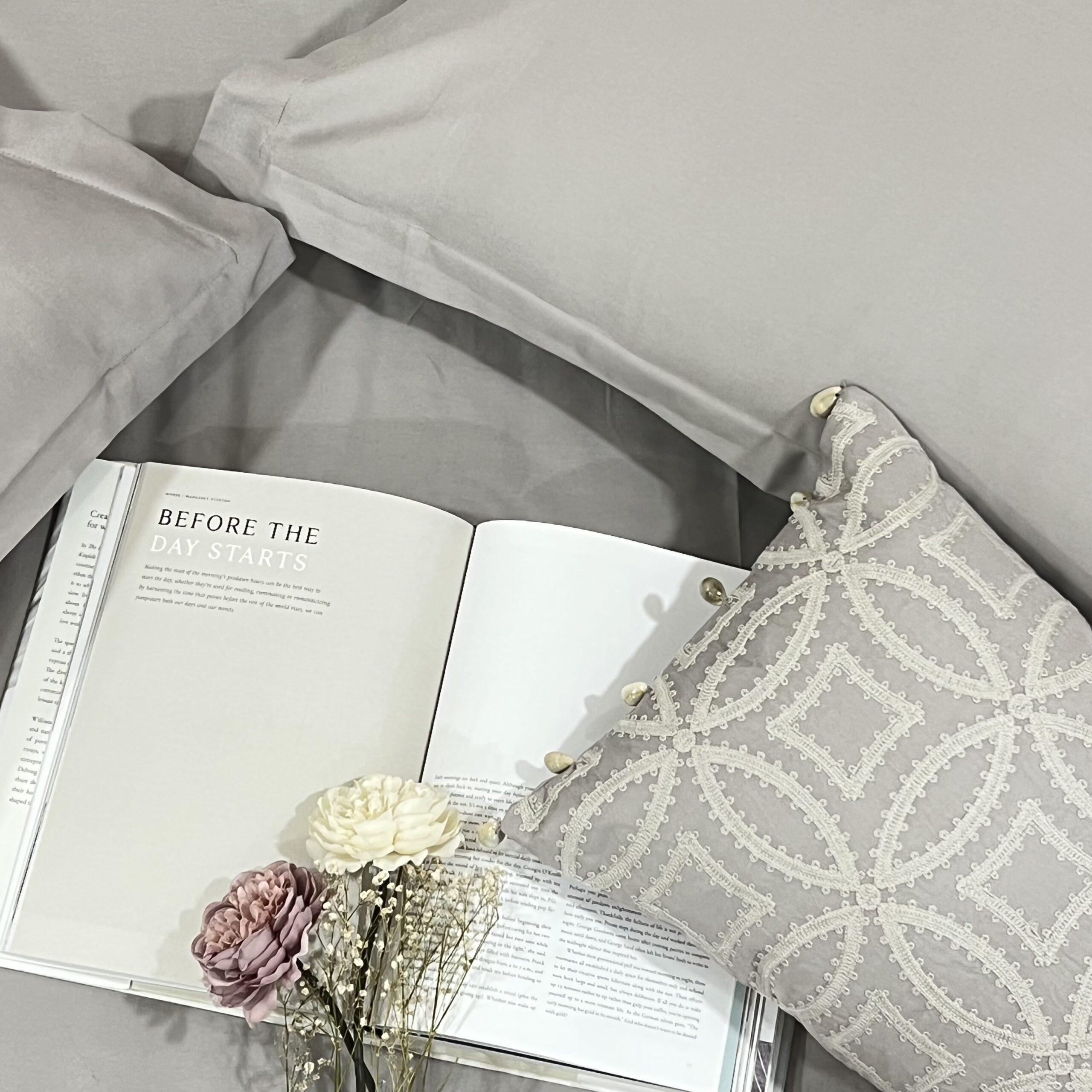 Stark Silver Treasure Bedsheet