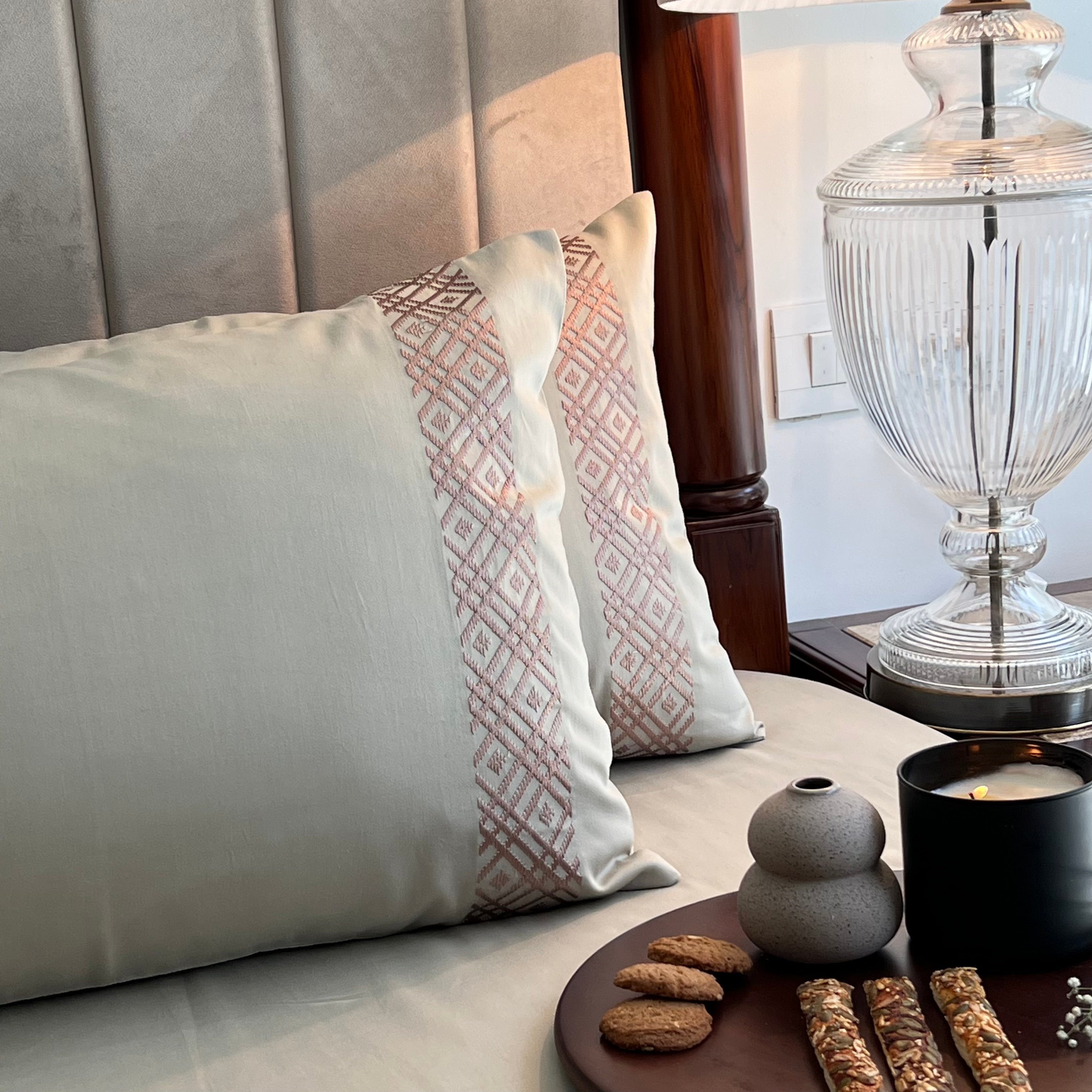 Classic Beige Dreams Bedsheet