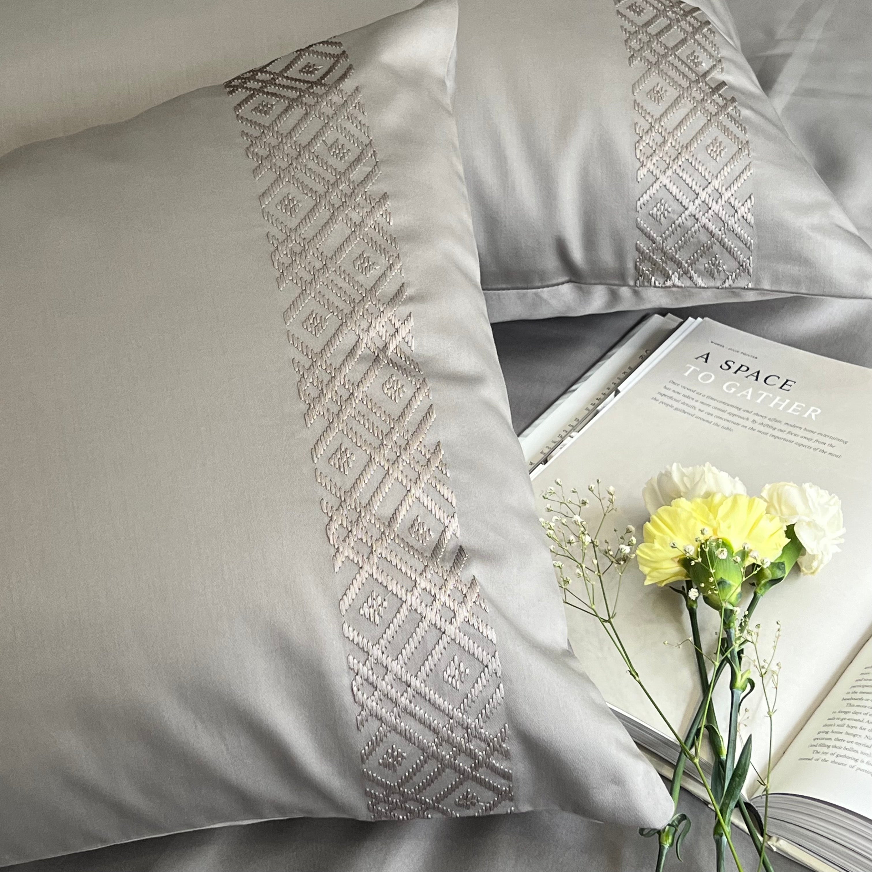 Classic Slate Dreams Bedsheet