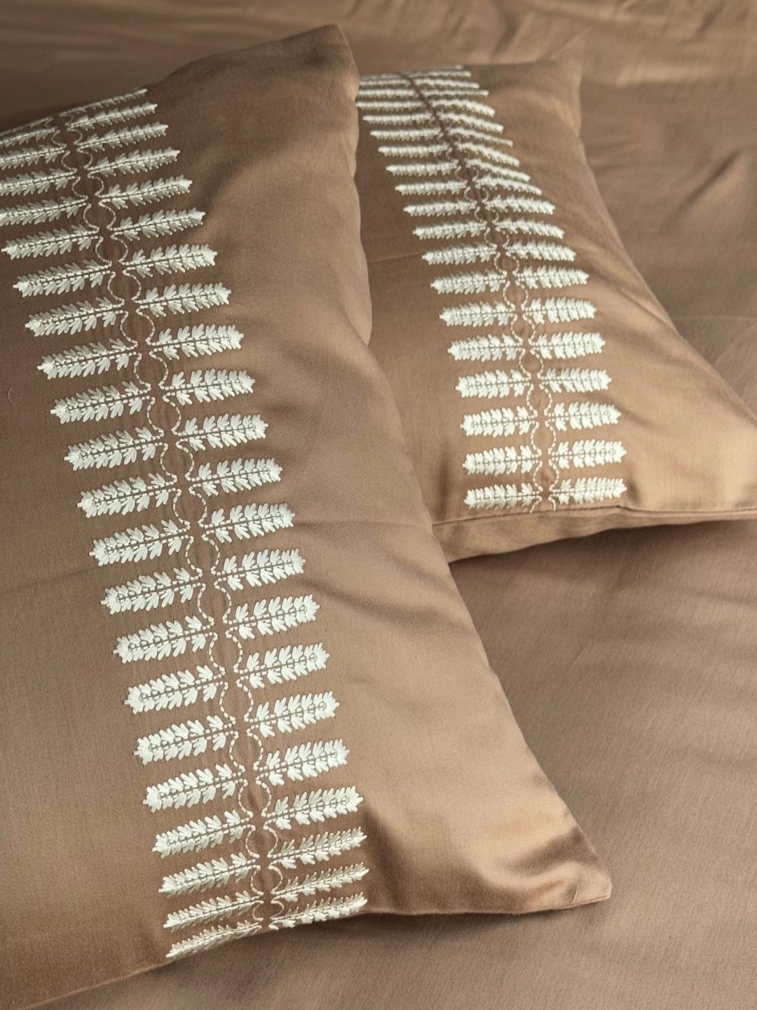 Elise Hazel Beige Dreams Bedsheet Set