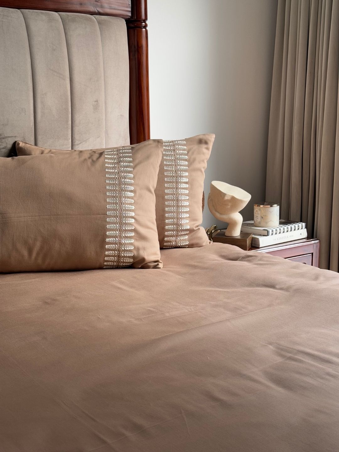 Elise Hazel Beige Dreams Bedsheet Set