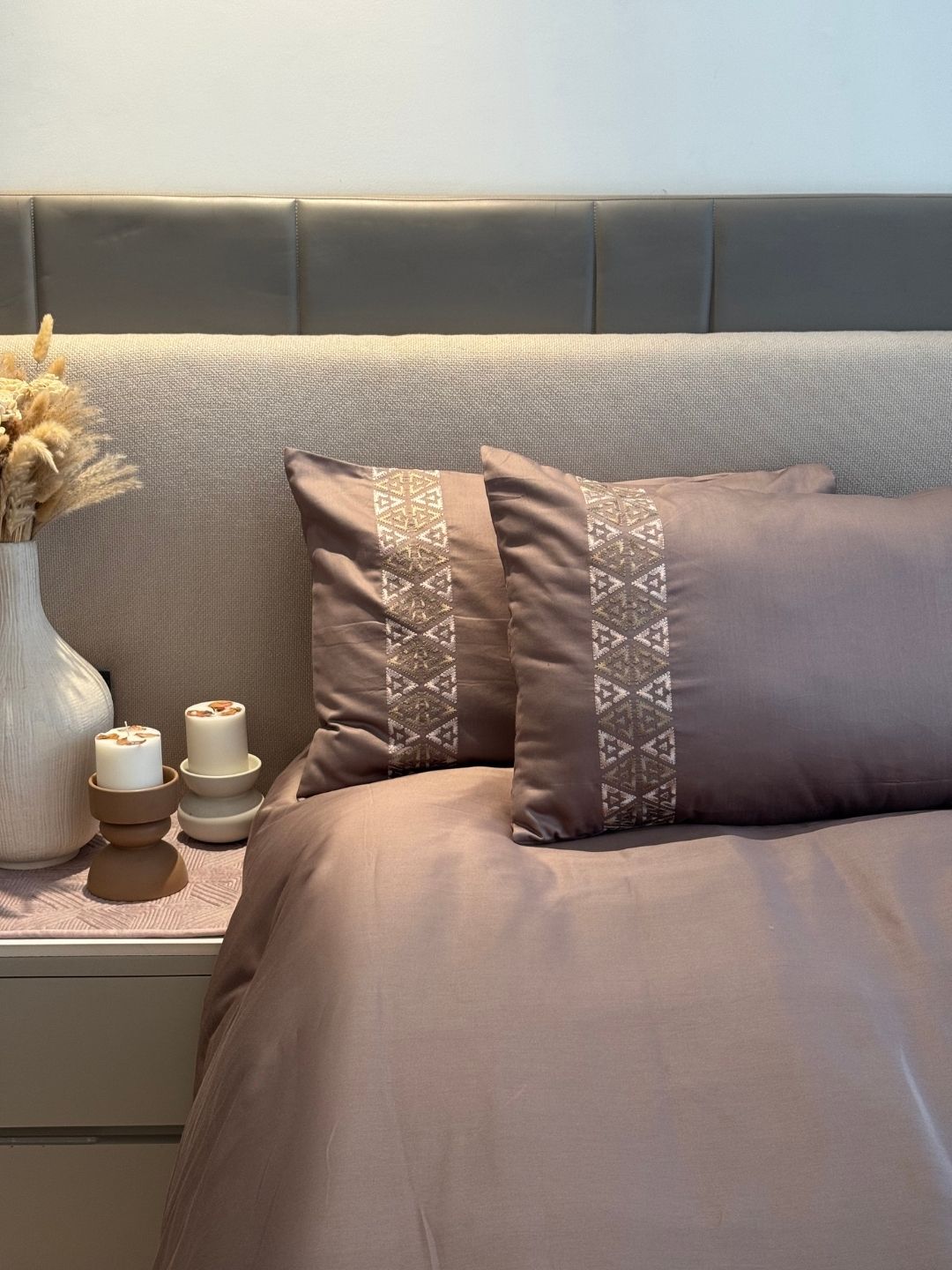 Faye Taupe Dreams Bedsheet Set