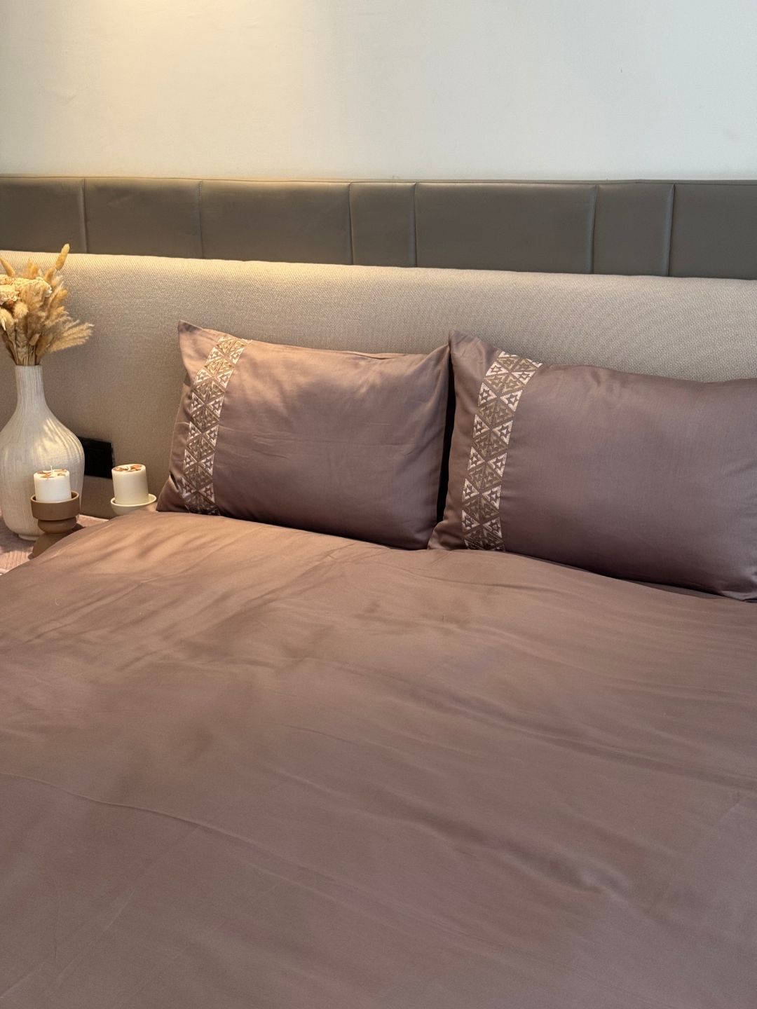 Faye Taupe Dreams Bedsheet Set