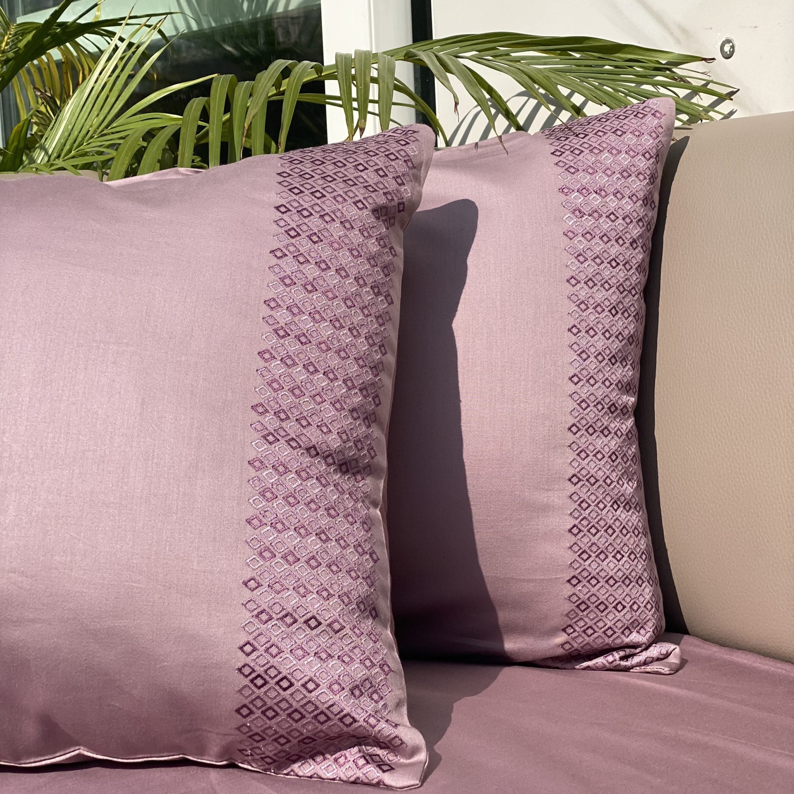 Jewel Old Rose Dreams Bedsheet