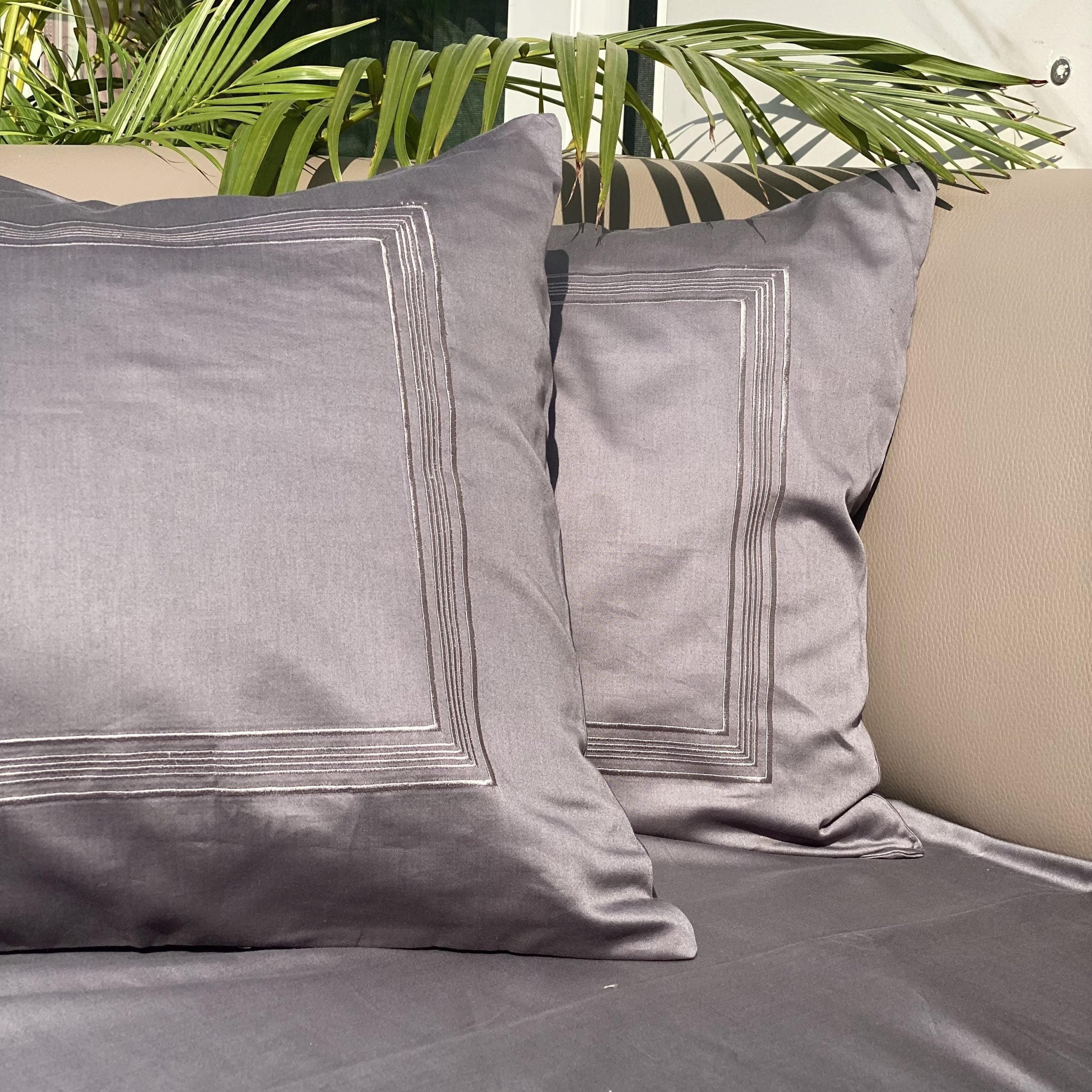 Linea Dark Grey Dreams Bedsheet