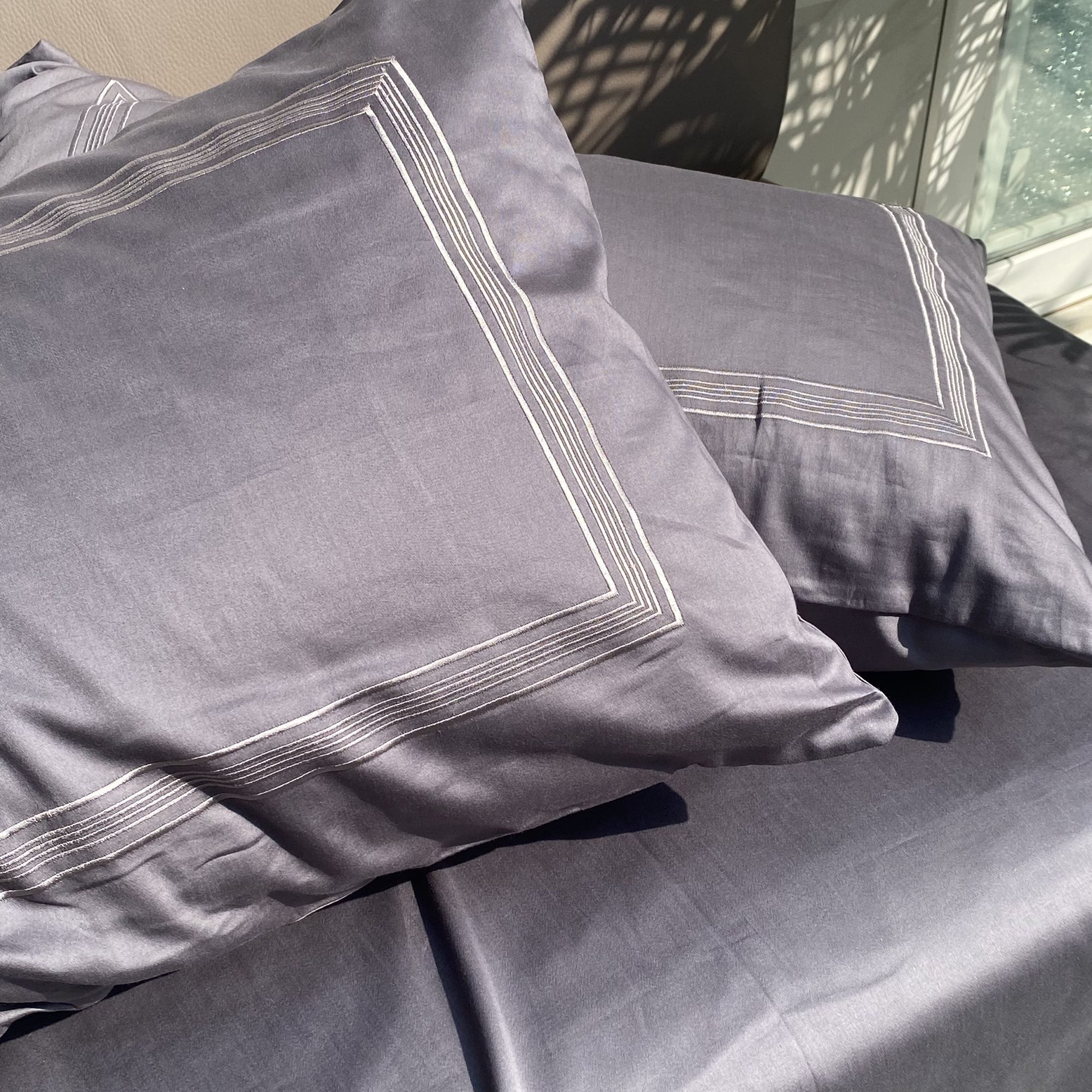 Linea Dark Grey Dreams Bedsheet