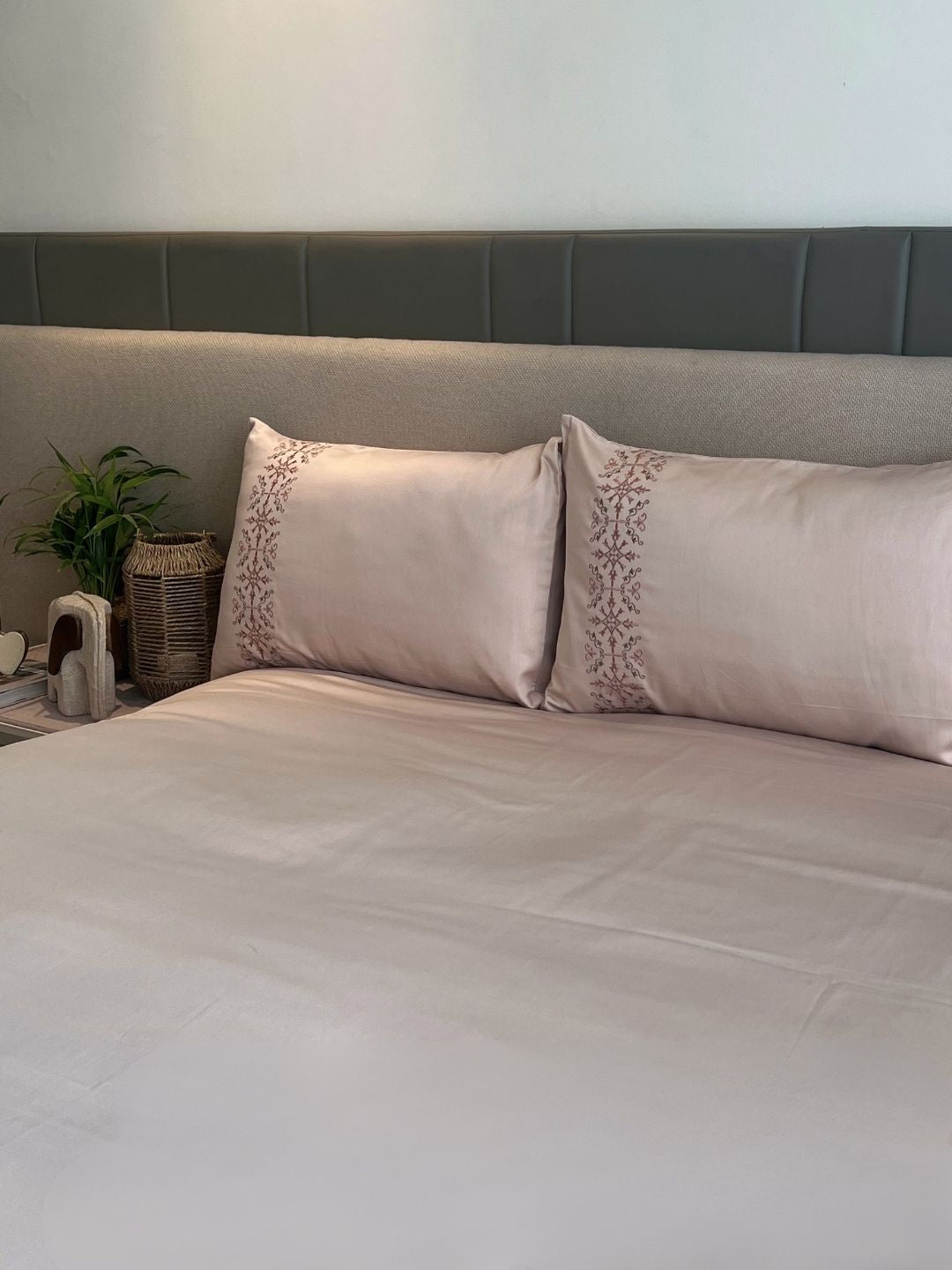 Luna Buff Dreams Bedsheet Set