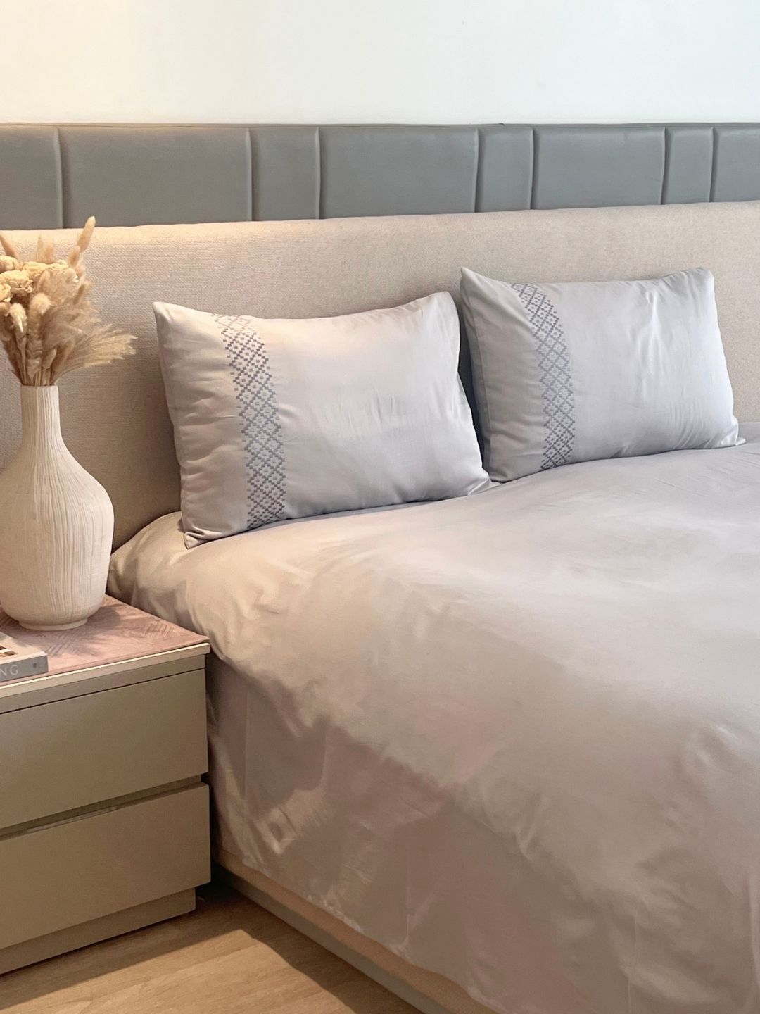 Tessa Pearl Grey Dreams Bedsheet Set