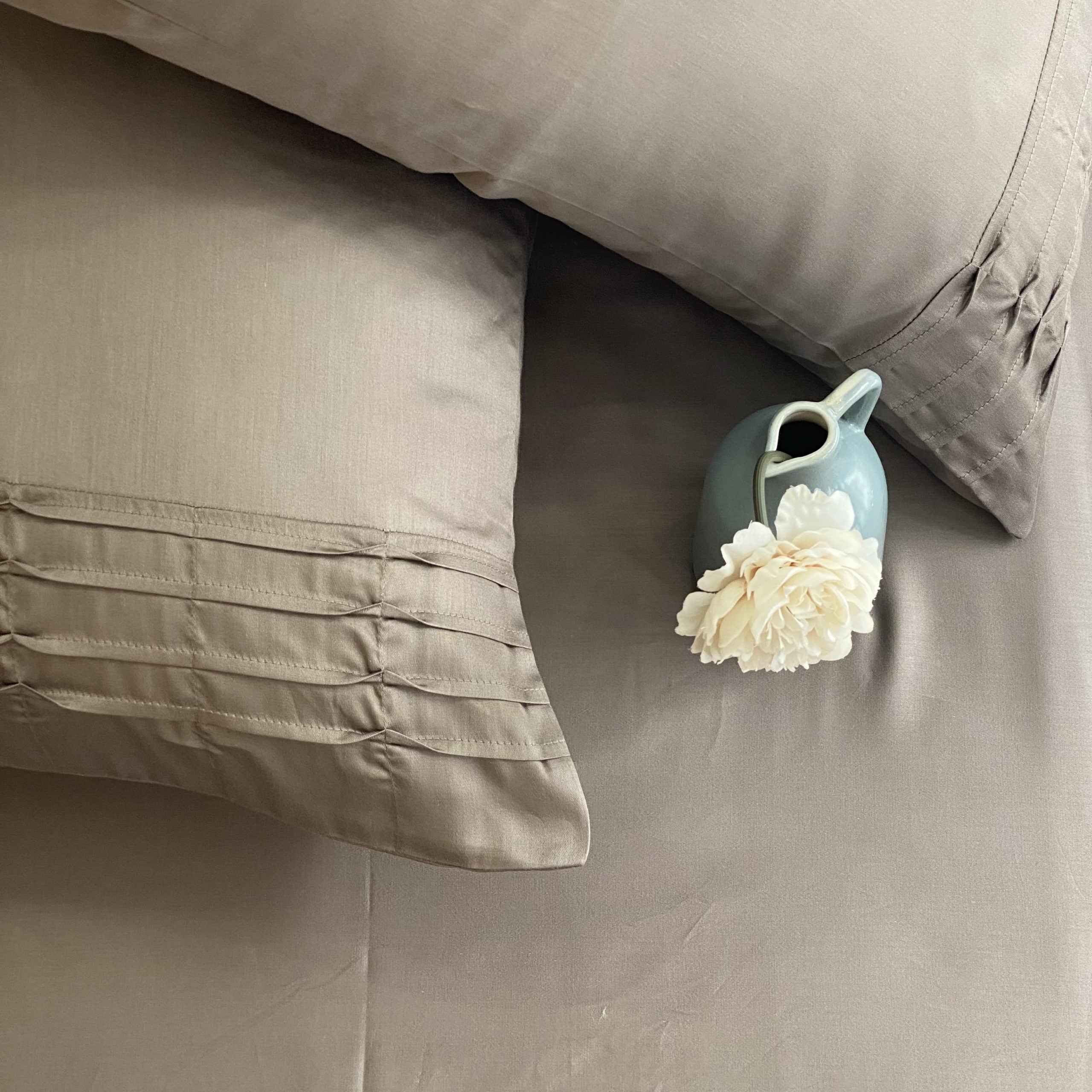 Khaki Tetra Pleat Bedsheet