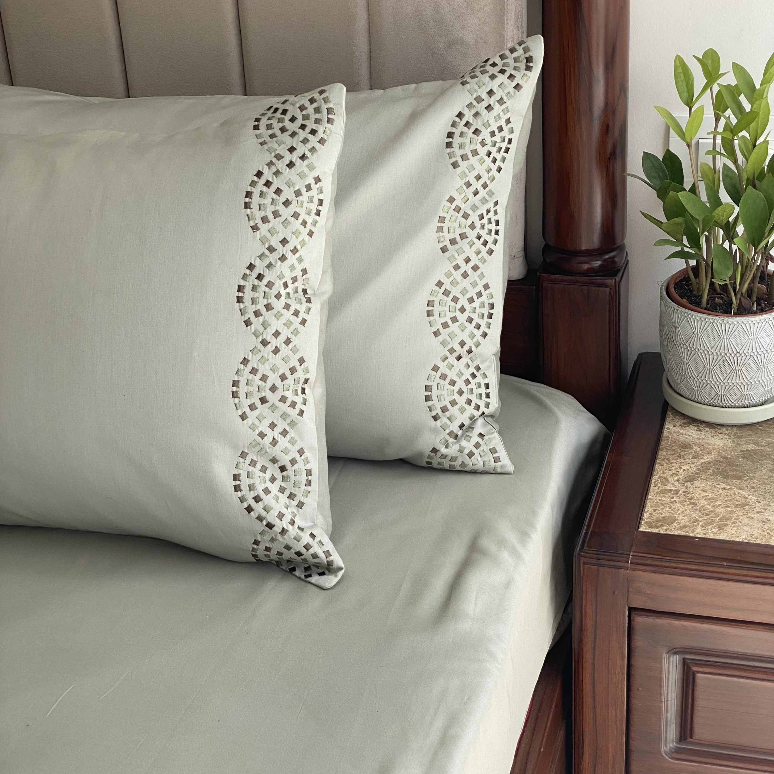 Twirl Sage Green Dreams Bedsheet