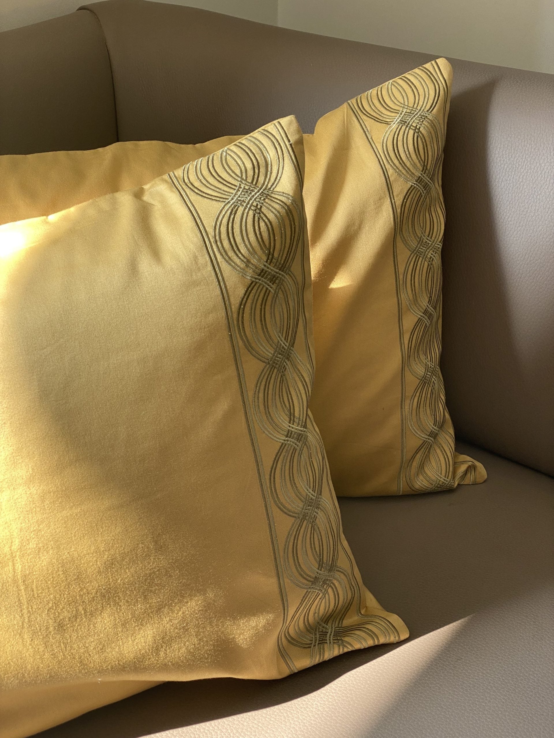 Wave Buttercup Yellow Dreams Bedsheet