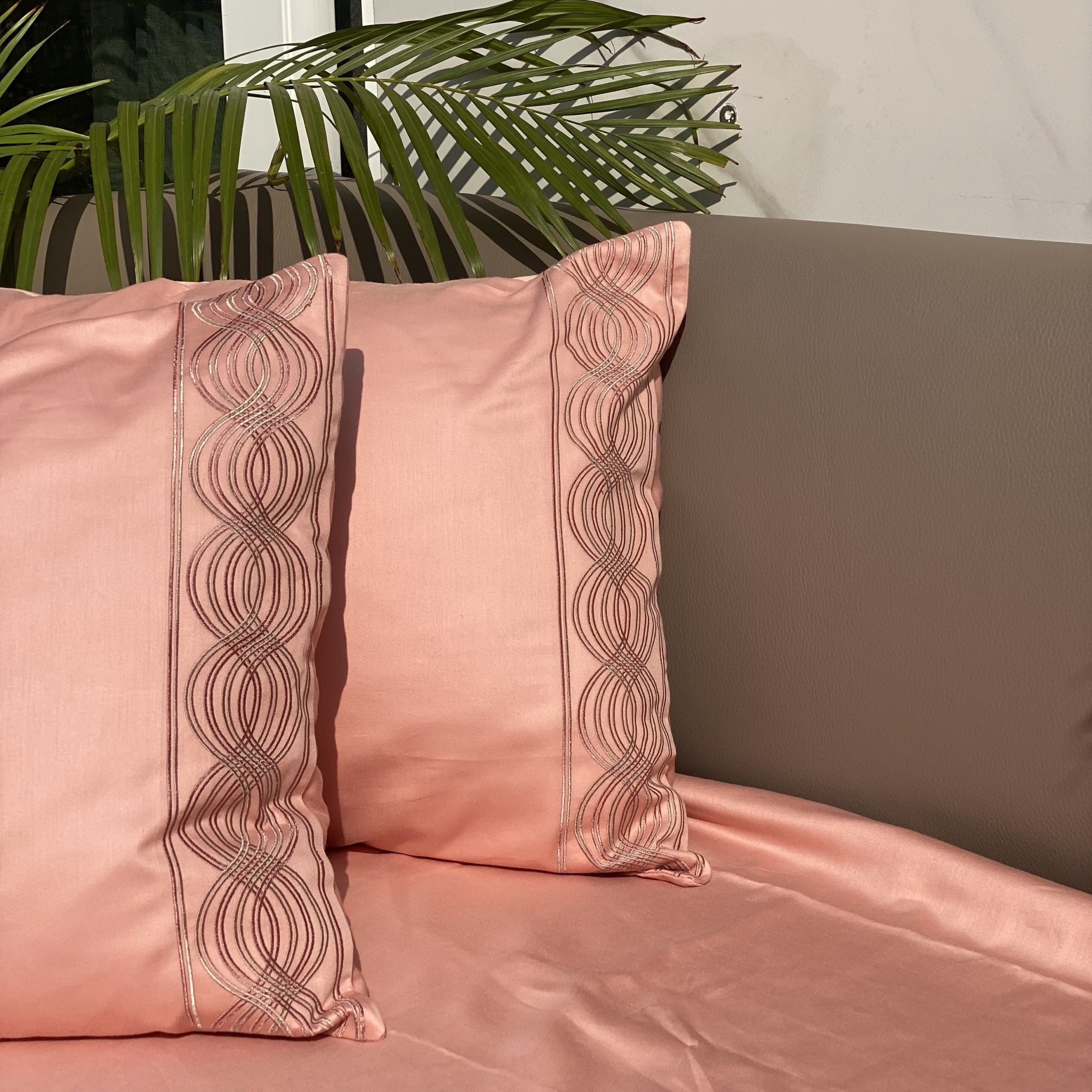 Wave Coral Dreams Bedsheet