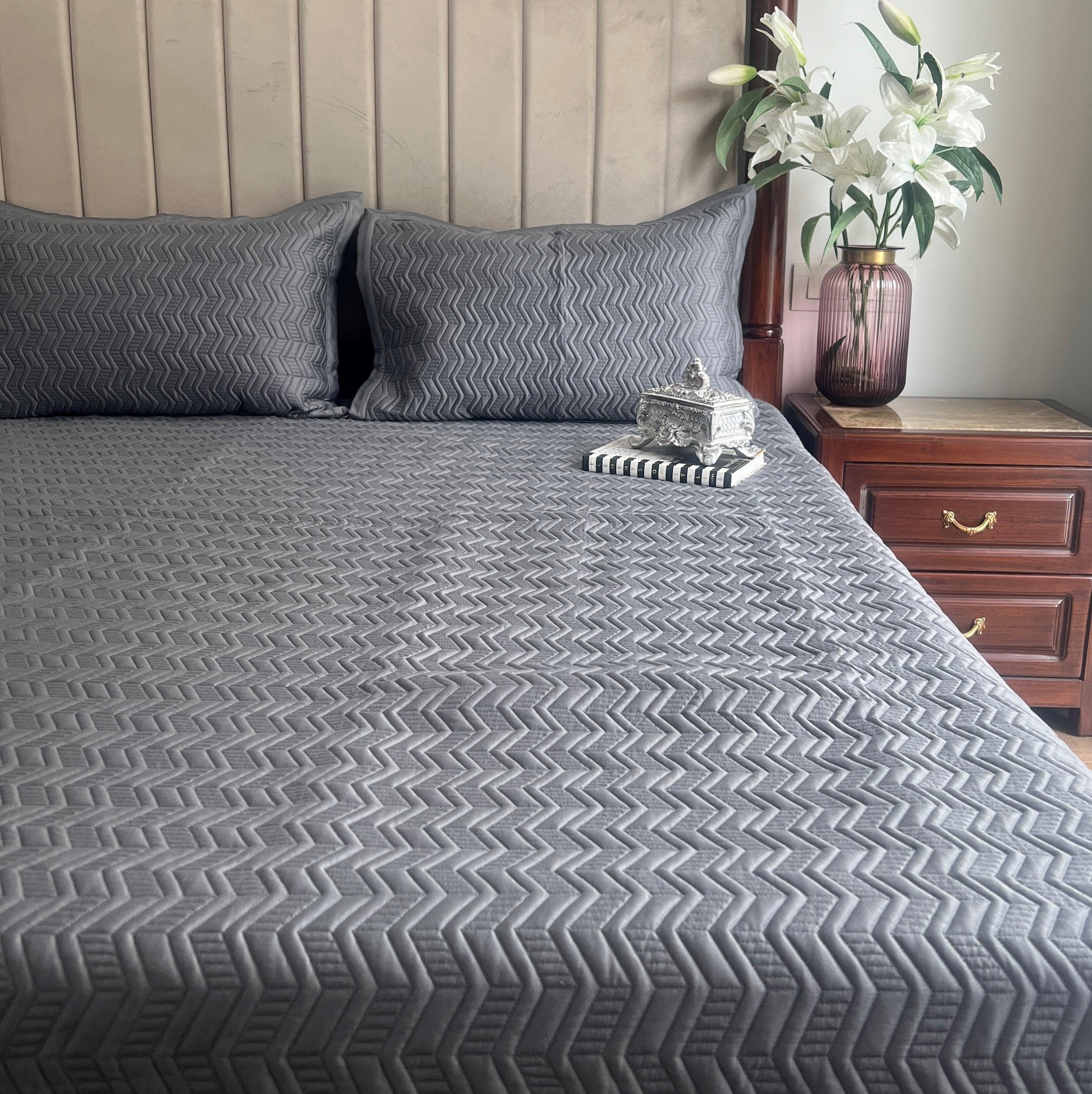 Dark Grey Donna Cotton Reversible Bedspread