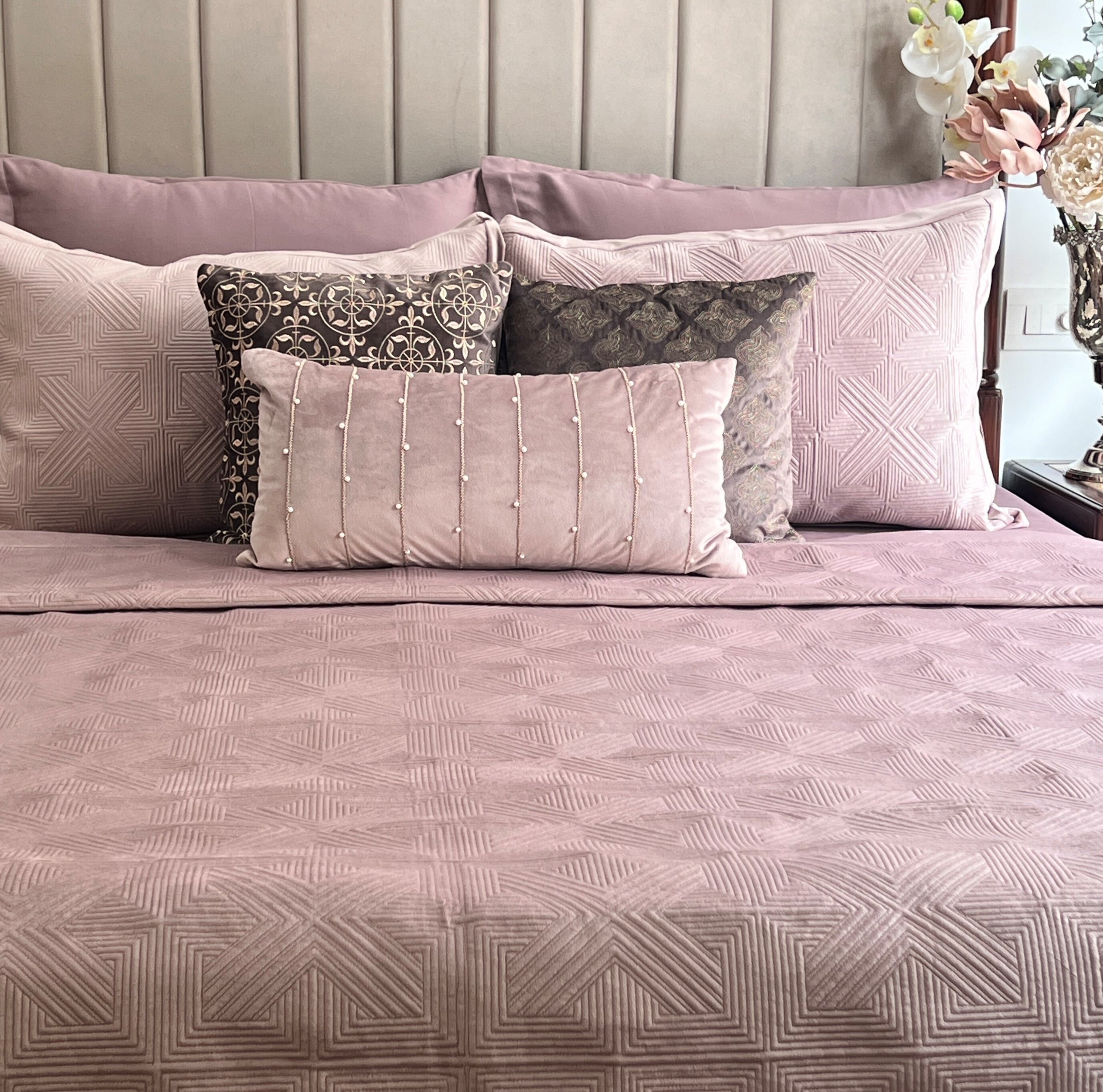 Bonito Onion Pink Velvet Bedspread