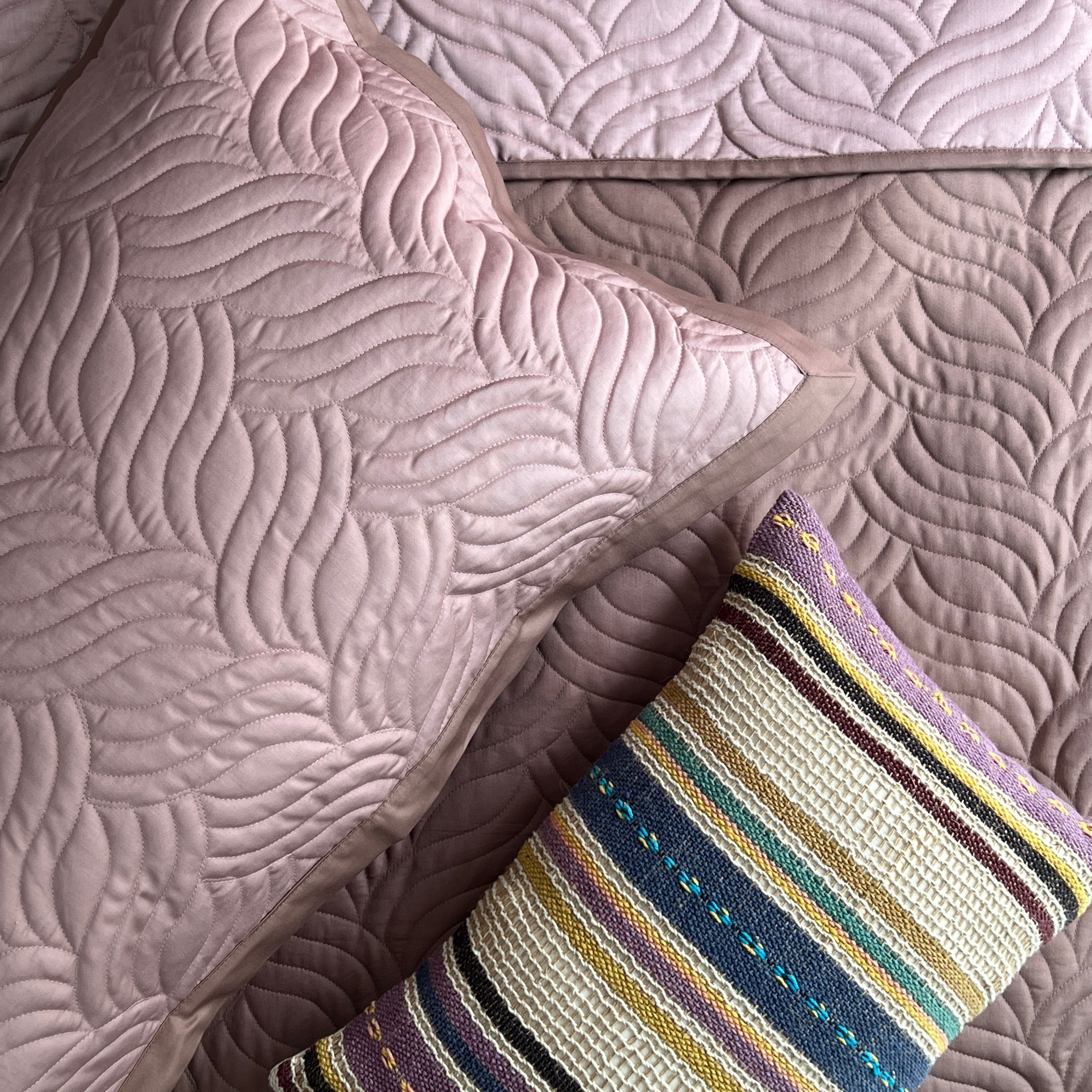 Quilted Brandy Rose and Old Rose Comber Reversible Bedspread