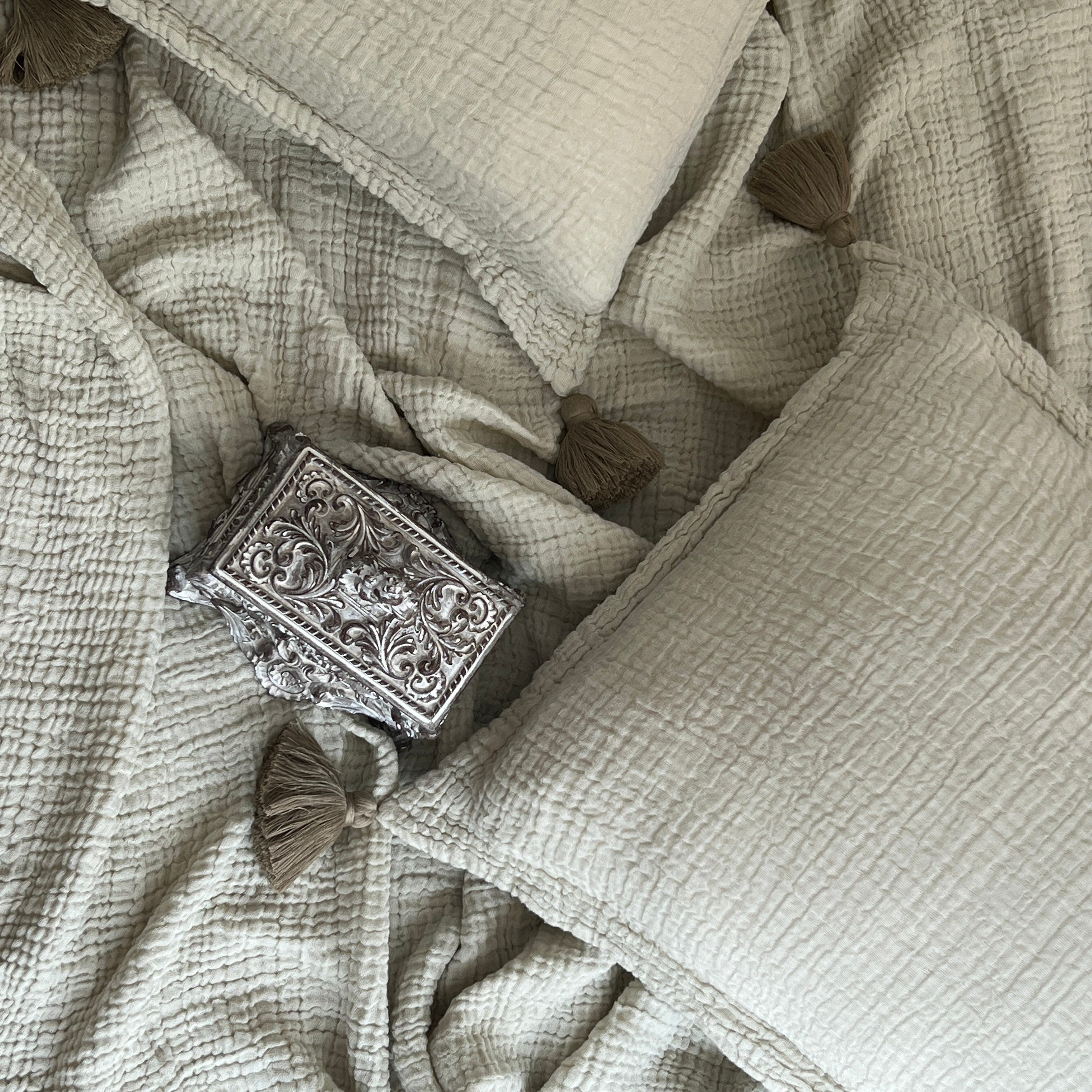 Meraki Sage Woven Bedspread