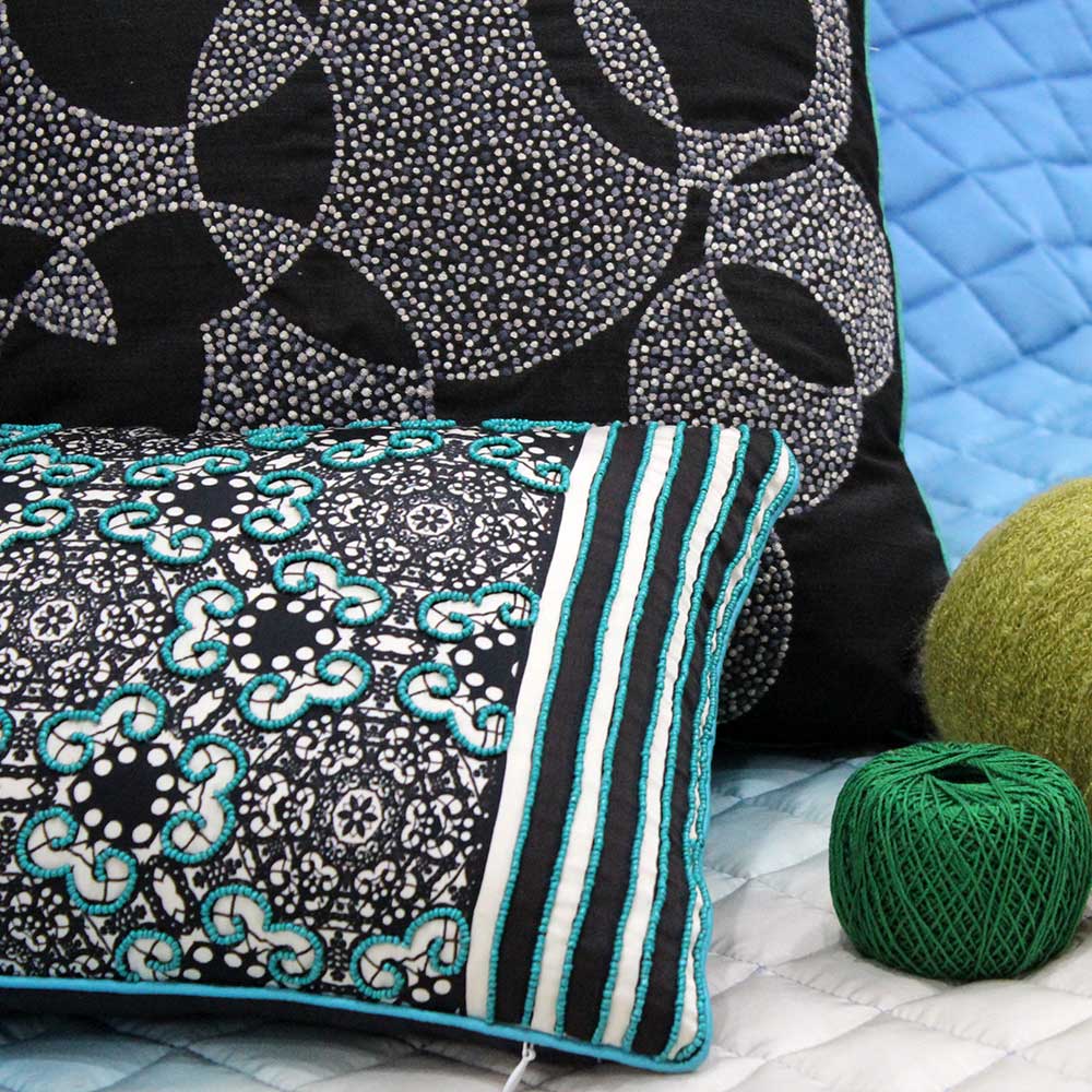 Burg Pattern Multi Color Abstract Pattern Cushion Case Digital Printed Cushion Cover 12" X 18"…