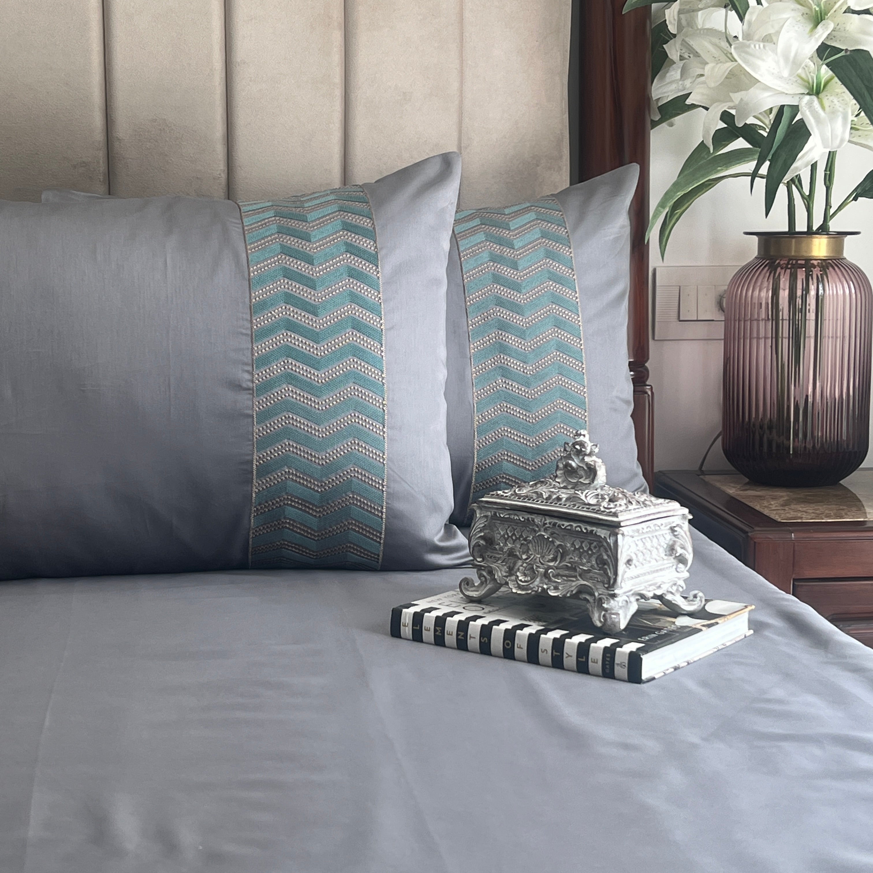 1000TC Cotton Rich Chevron Dark Grey Syona Bedsheet Set