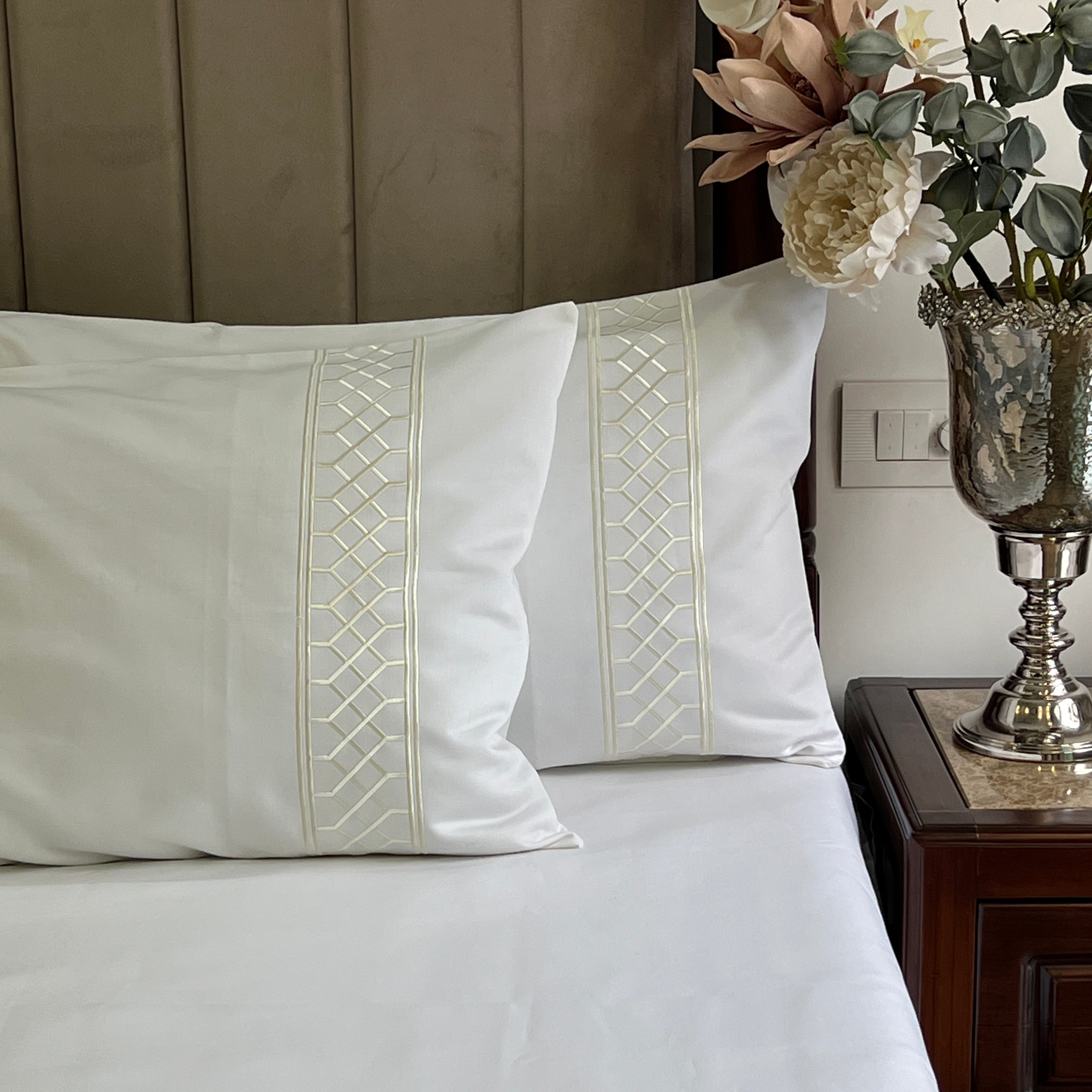 1000TC Zigzag Snow White Egyptian Cotton Bedsheet Set