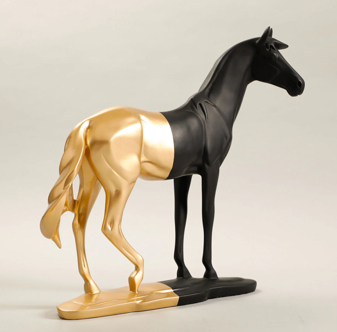 Cavallo Horse Black and Gold