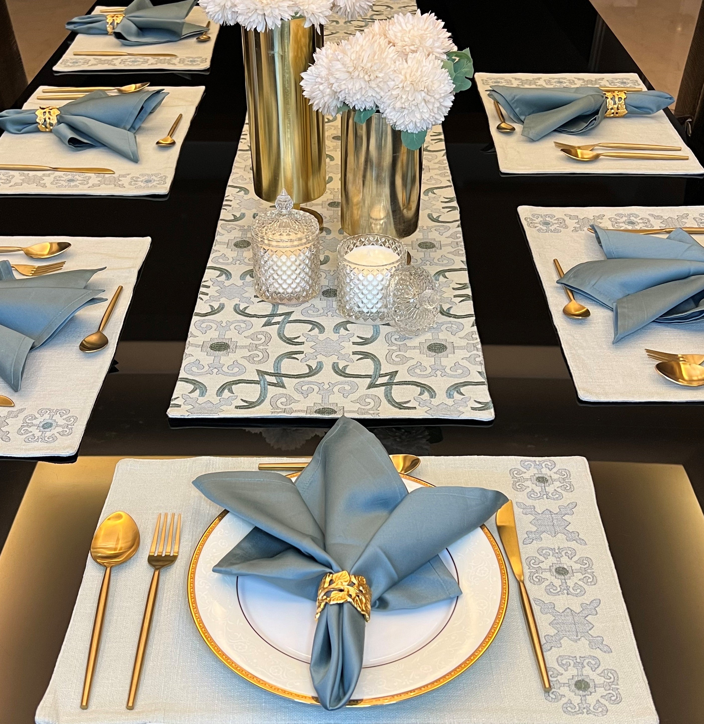 Geo Sage Green Table Linen Set (13 PC Set)