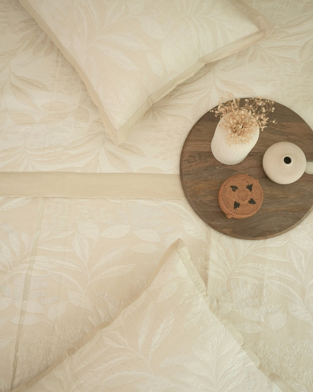 Fleur Ivory Cotton Jacquard Bedspread Set