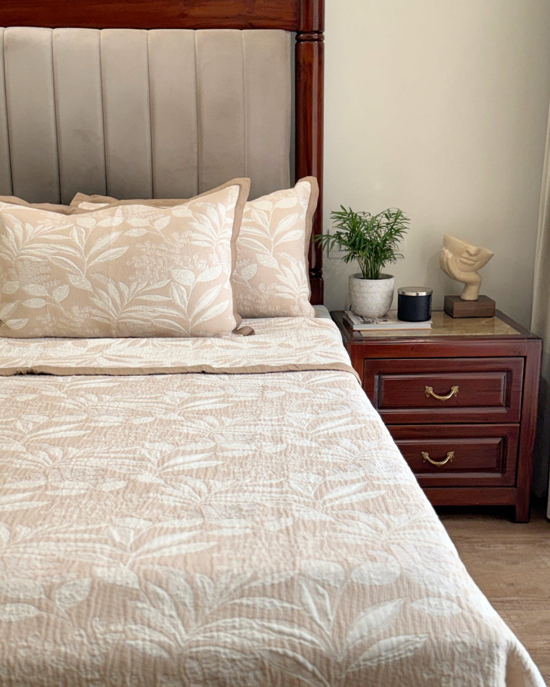 Fleur Sand Cotton Jacquard Bedspread Set