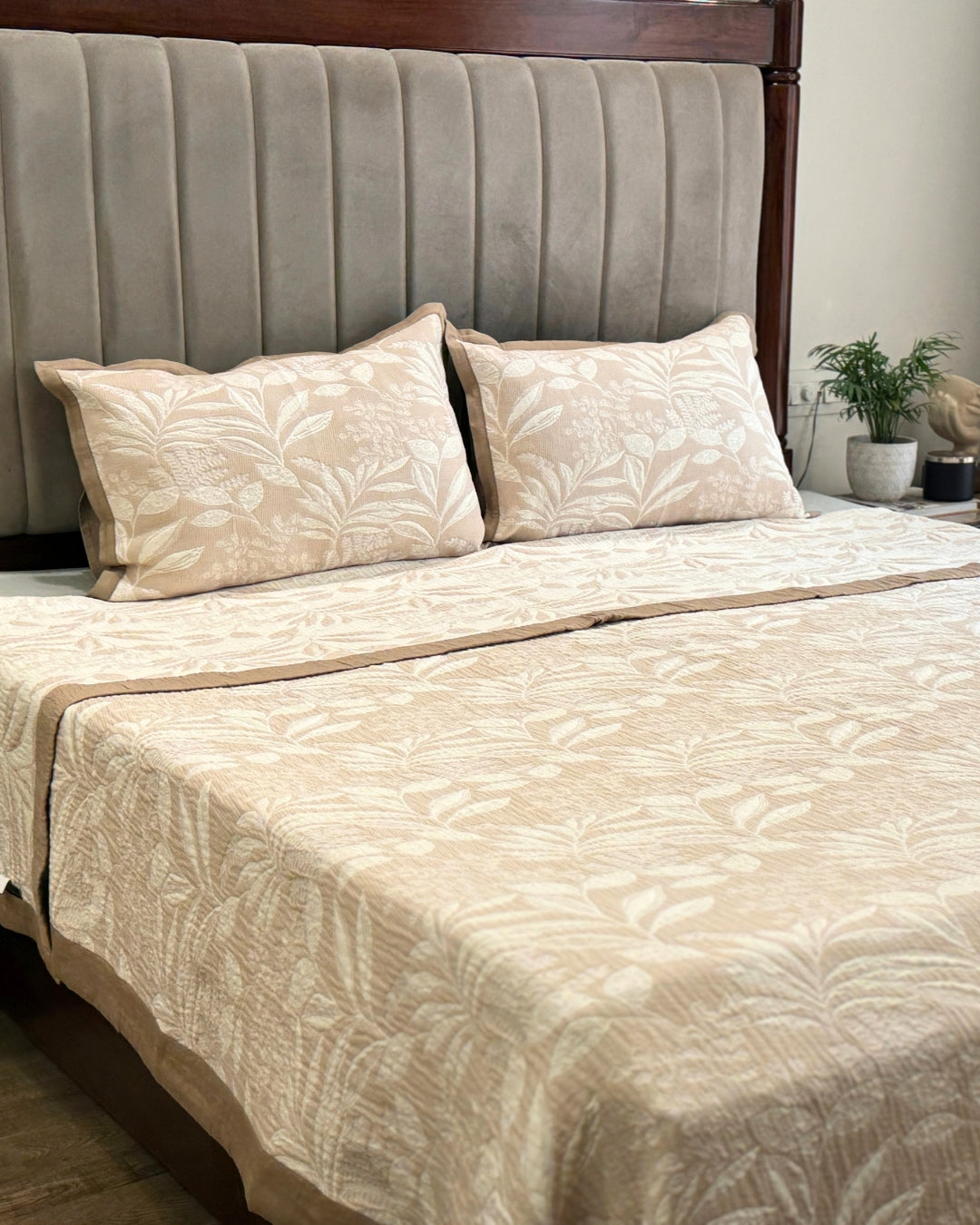 Fleur Sand Cotton Jacquard Bedspread Set